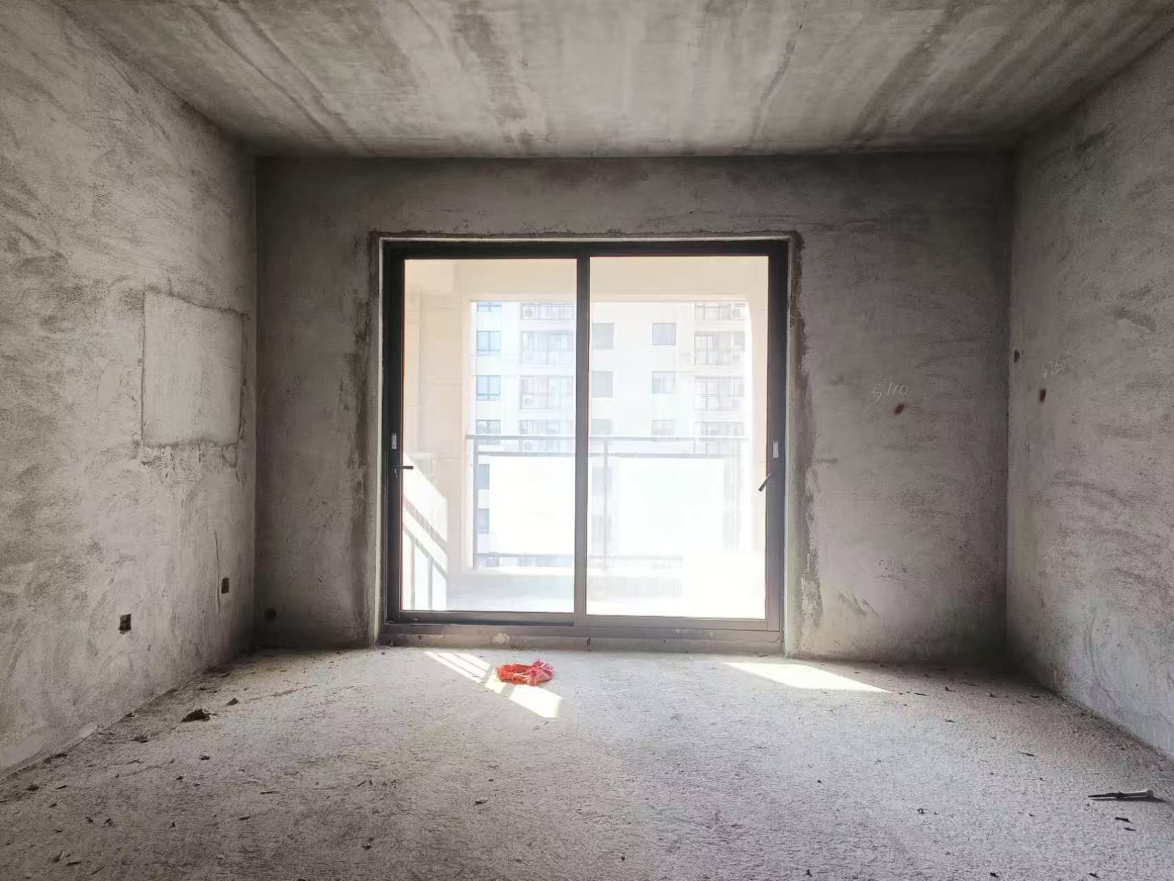 滨海新天地 3室2厅2卫 226.0万 滨海新天地 3室2厅2卫 226.0万室内图