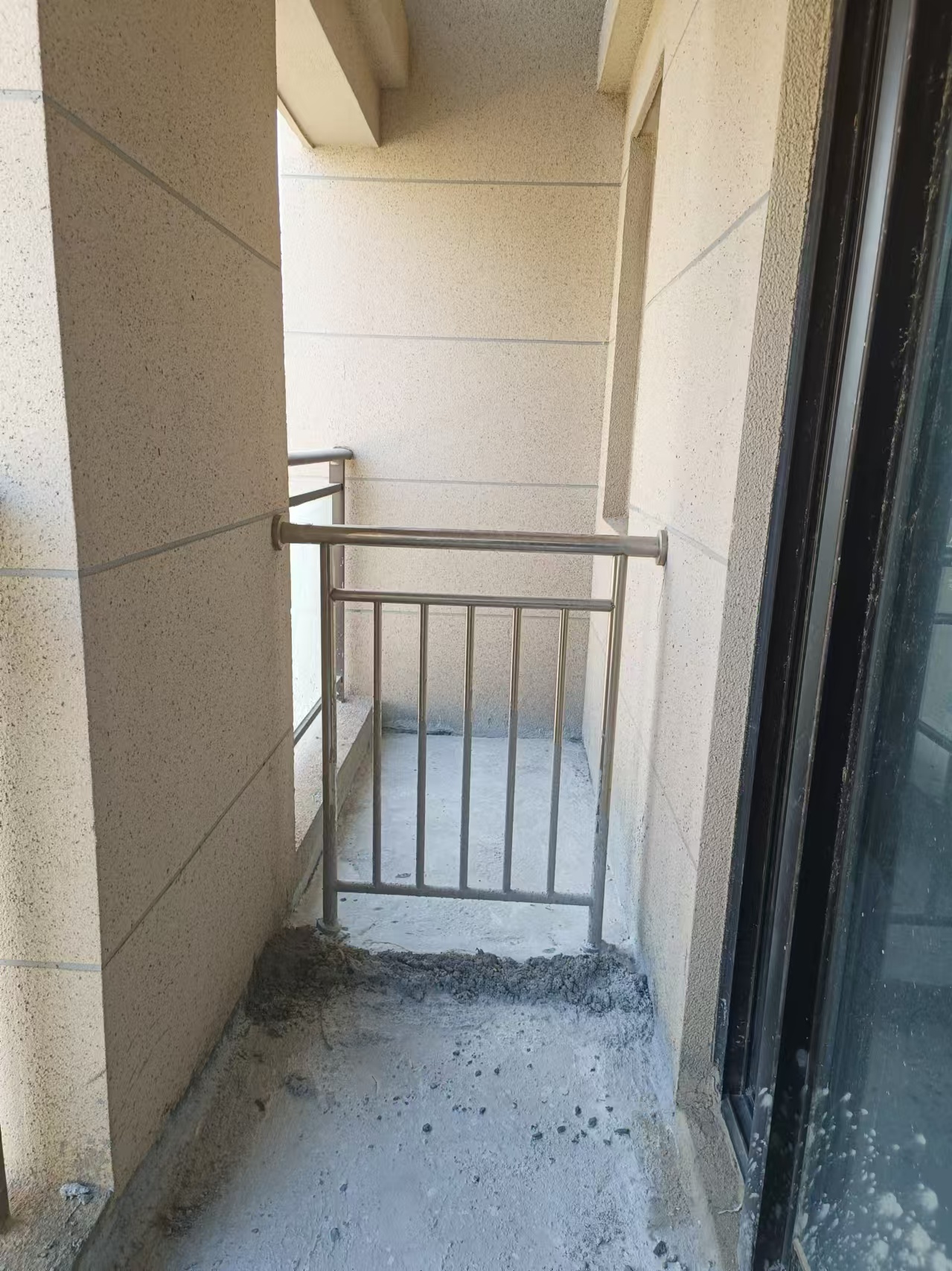 滨海新天地 3室2厅2卫 226.0万 滨海新天地 3室2厅2卫 226.0万室内图