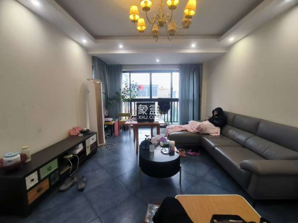 桂花城  3室2厅2卫   73.80万
