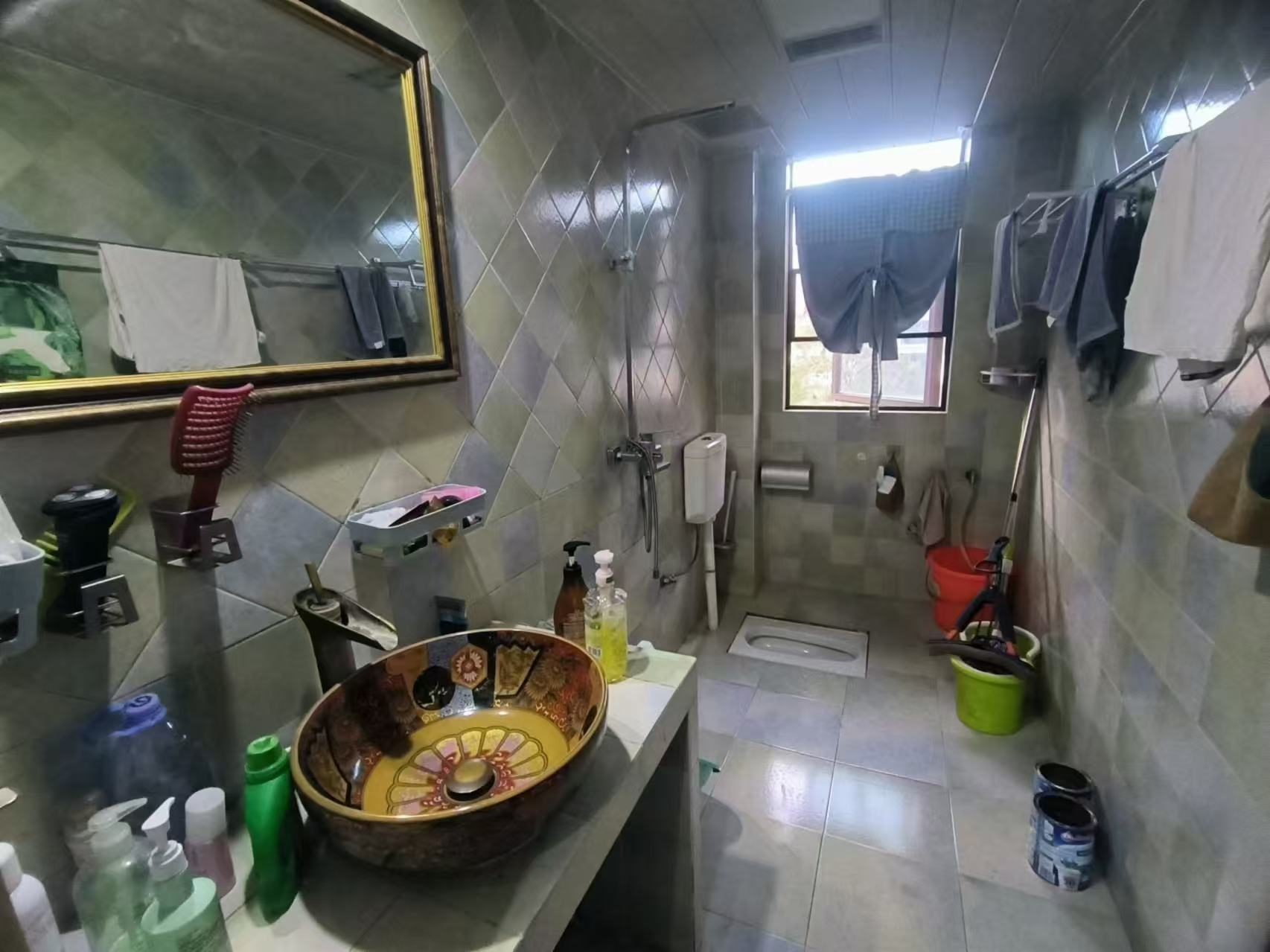 桂花城 3室2厅2卫 73.8万 桂花城 3室2厅2卫 73.8万室内图