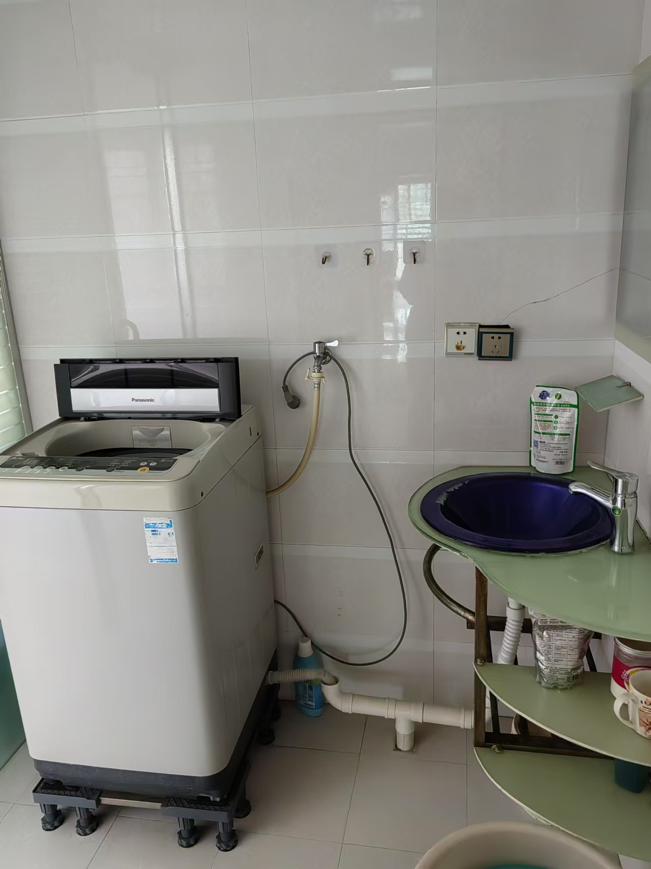 锦绣滨江  3室2厅2卫   700.00元/月室内图