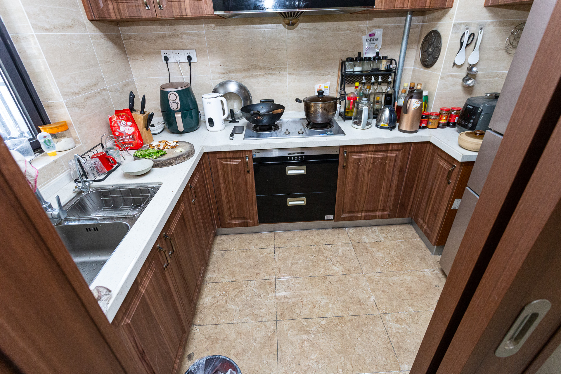 万润滨江天著 4室2厅2卫 132.0万 万润滨江天著 4室2厅2卫 132.0万厨房