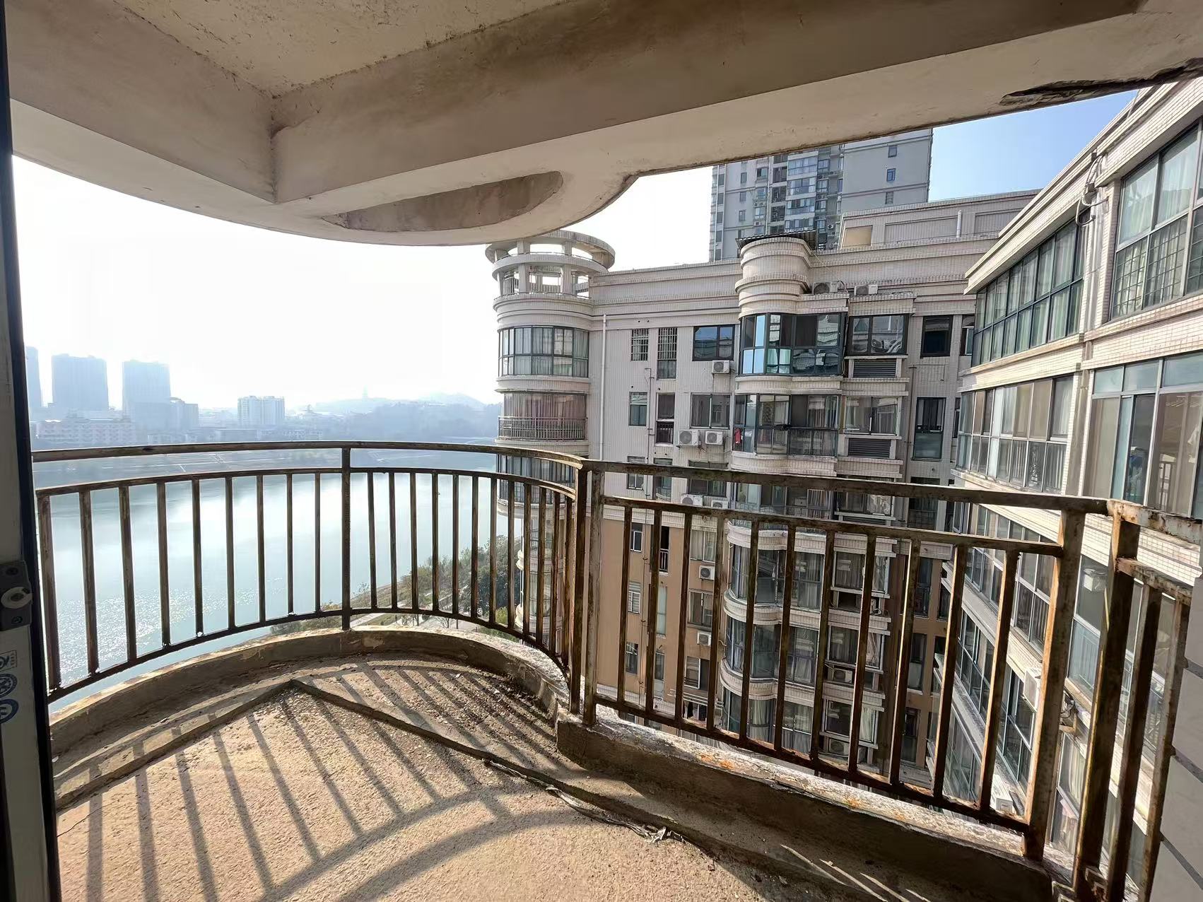 资江明珠 2室2厅1卫 35.0万 资江明珠 2室2厅1卫 35.0万室内图