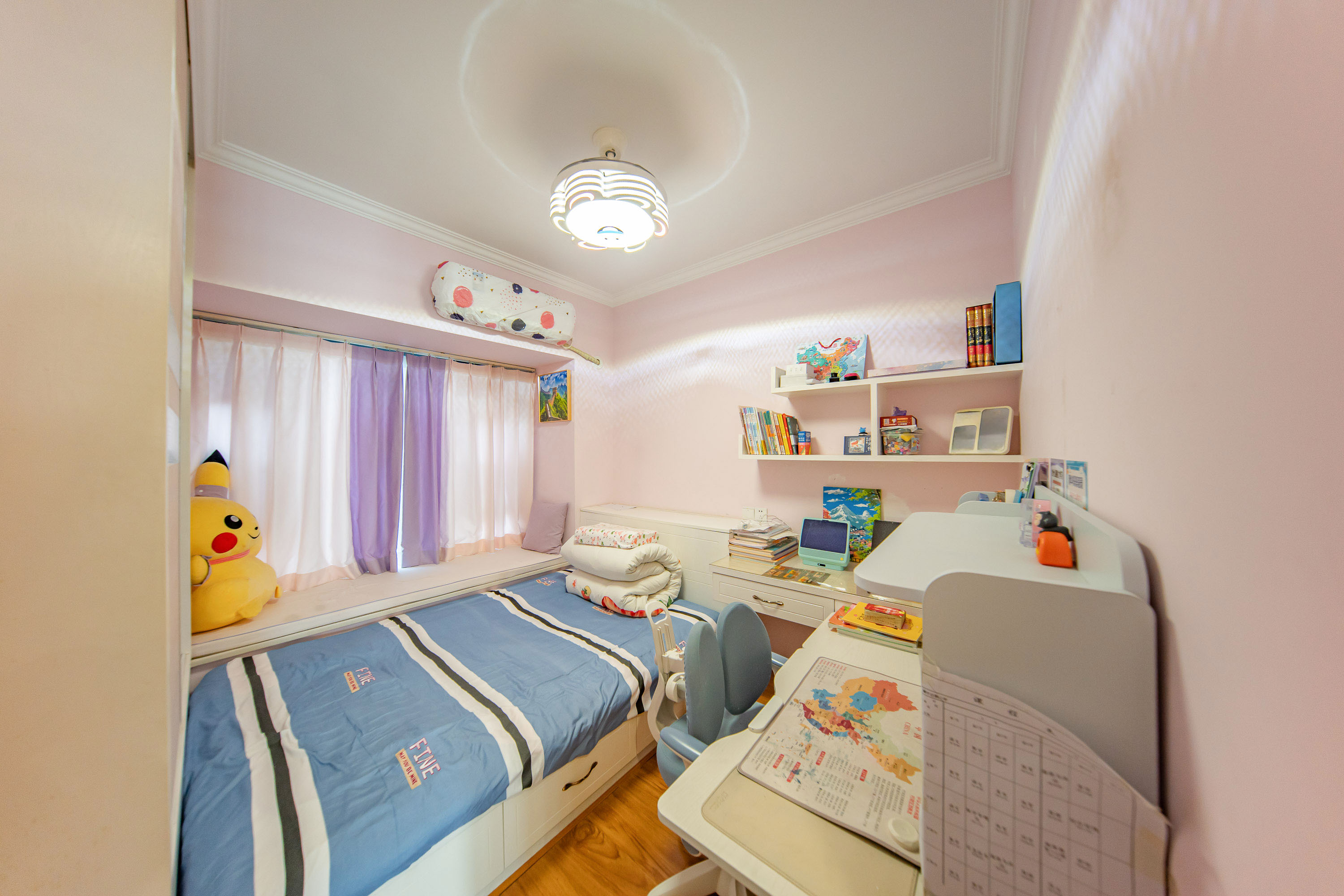 南山十里天池 3室2厅2卫 88.0万 南山十里天池 3室2厅2卫 88.0万卧室