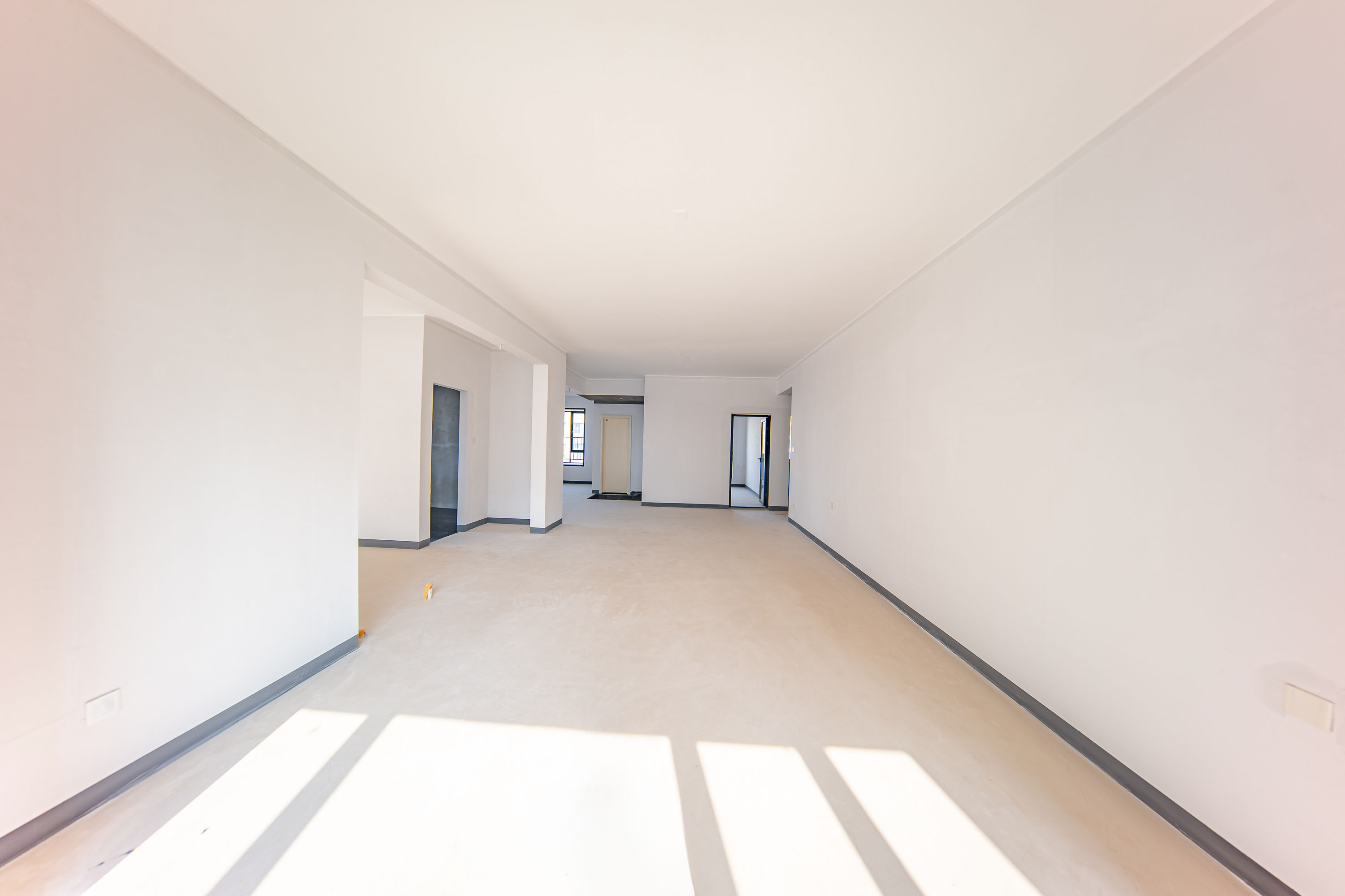 建投象山国际  4室2厅2卫    160.0万