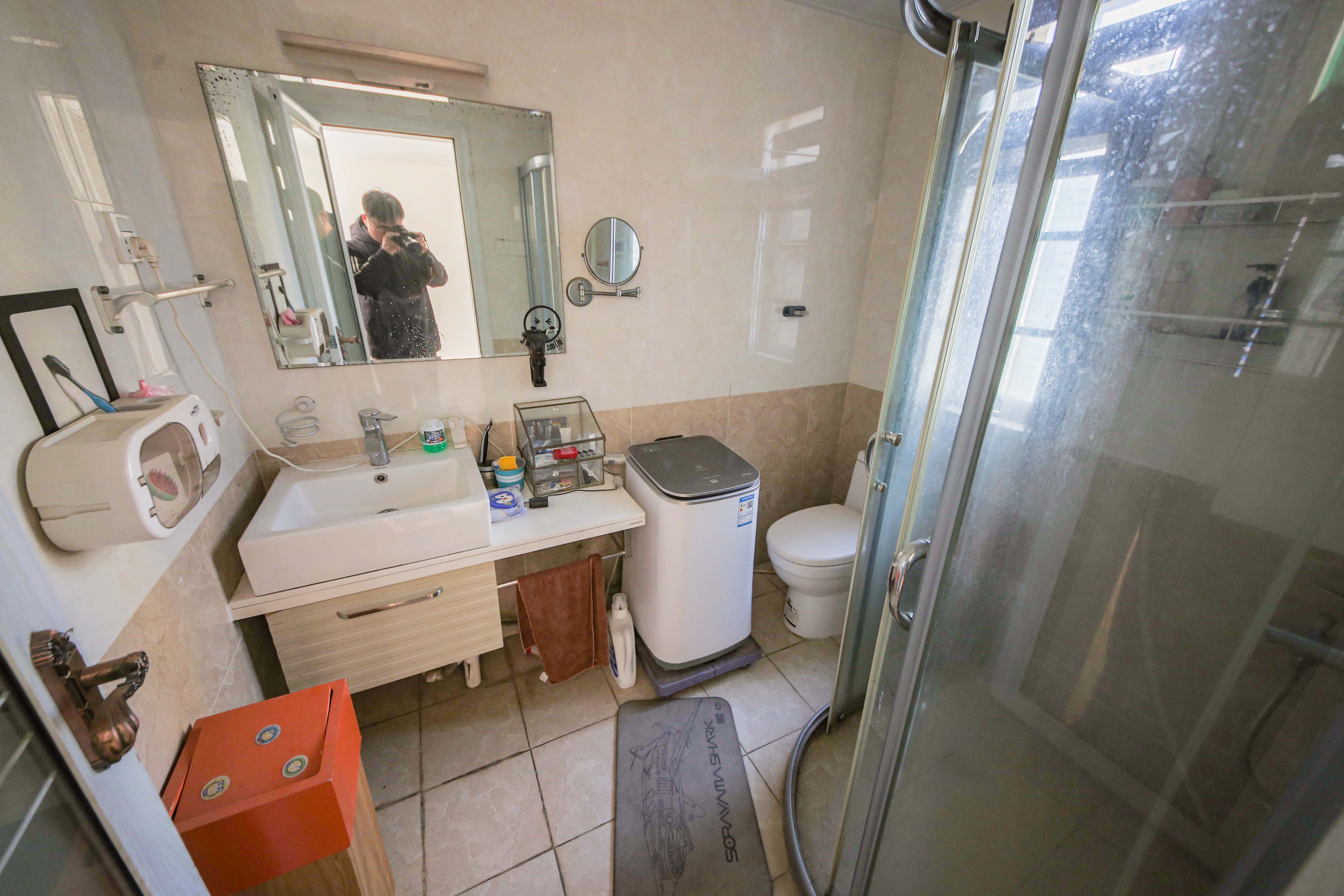 克拉美丽山庄(晟领国际) 4室2厅2卫 140.0万 克拉美丽山庄(晟领国际) 4室2厅2卫 140.0万卫生间