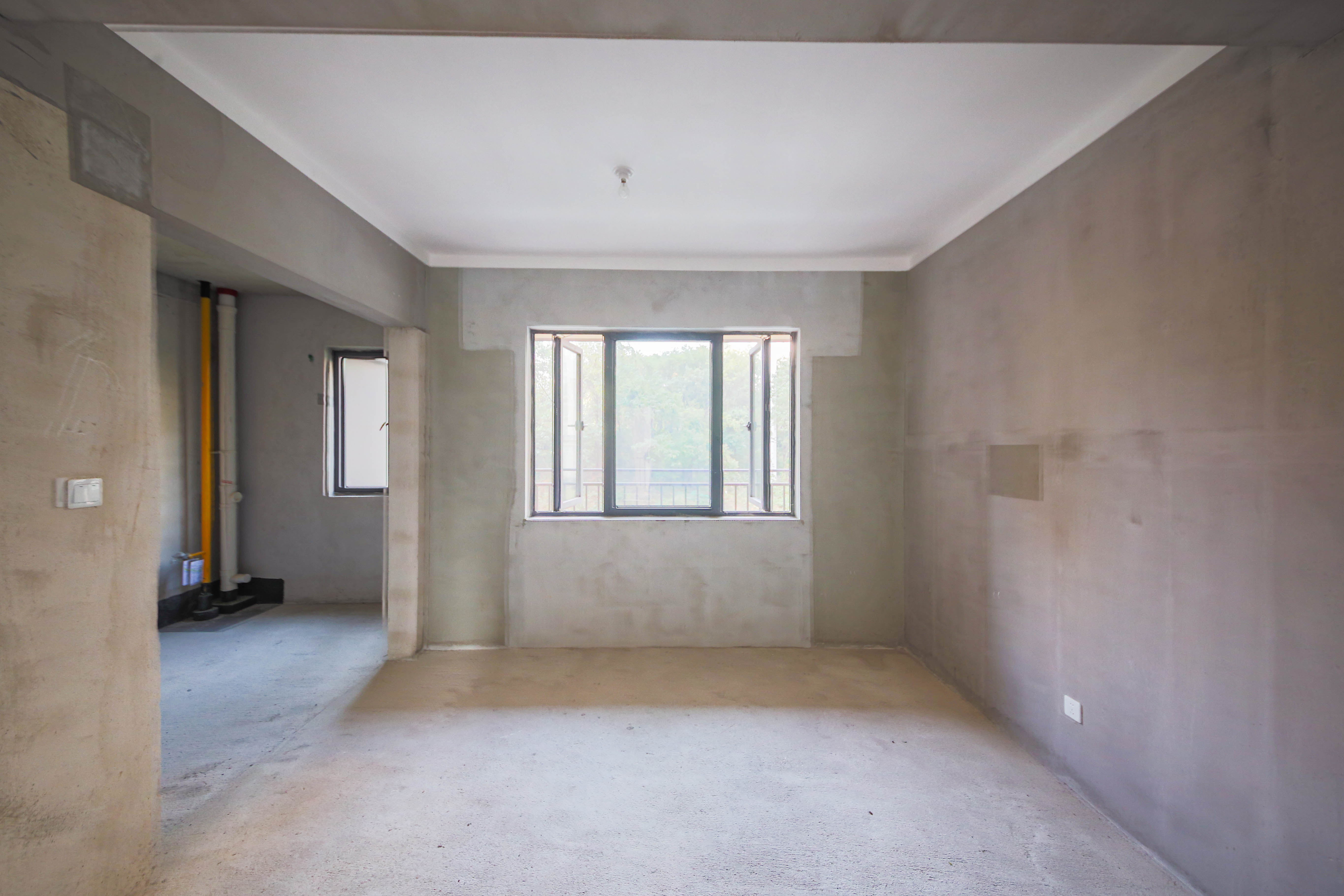 中建钰和城  4室2厅3卫    260.0万 中建钰和城  4室2厅3卫    260.0万客厅