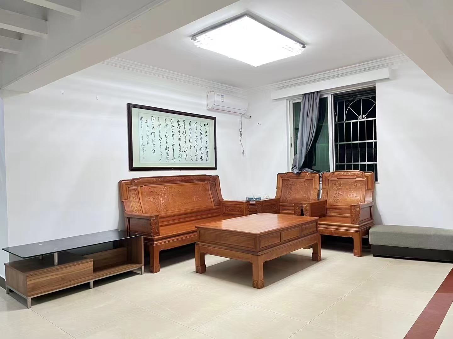 金钟大厦 4室2厅2卫 98.0万 金钟大厦 4室2厅2卫 98.0万室内图