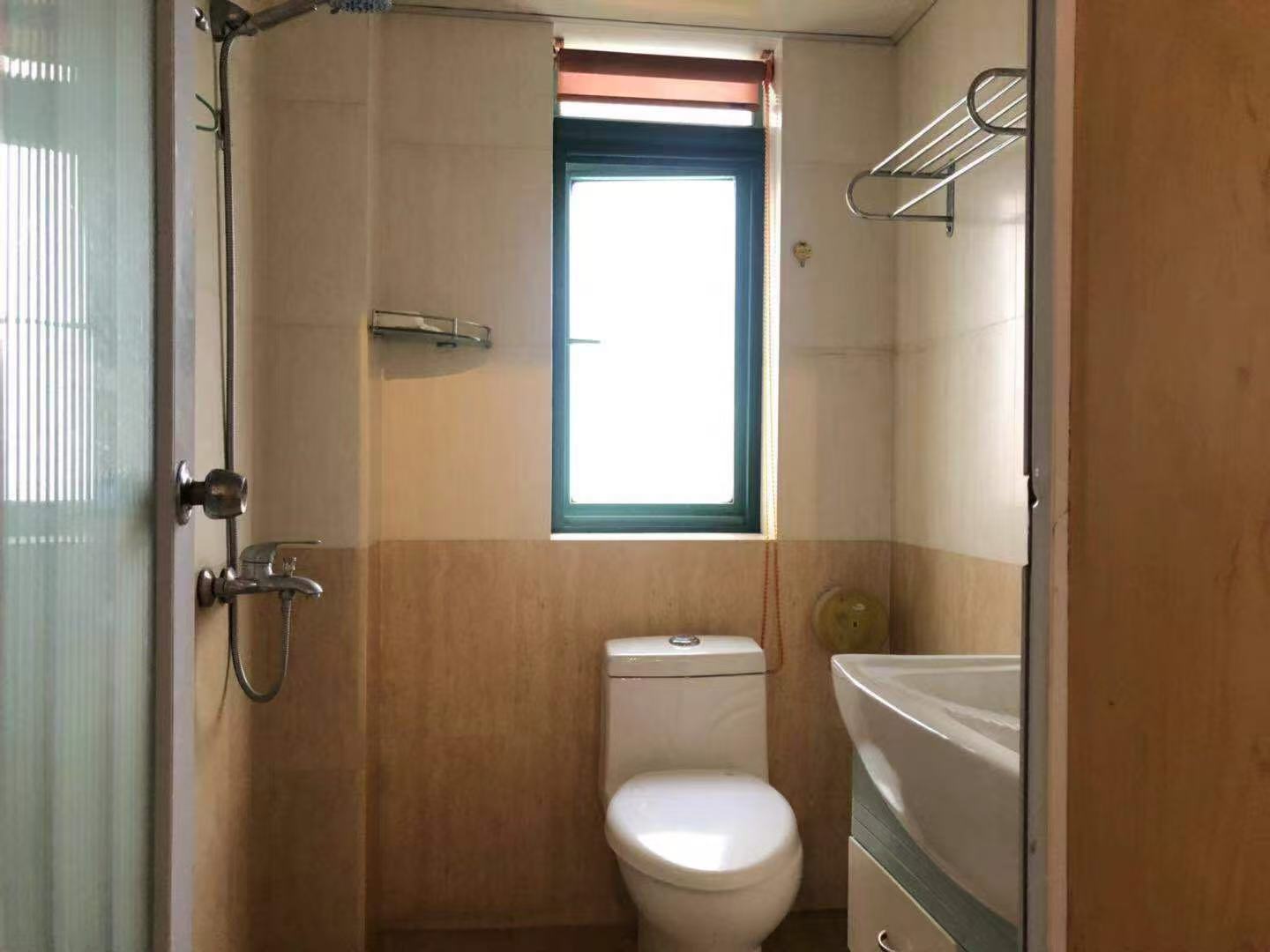 白沙世纪佳园 4室2厅2卫 2800.0元/月 白沙世纪佳园 4室2厅2卫 2800.0元/月室内图