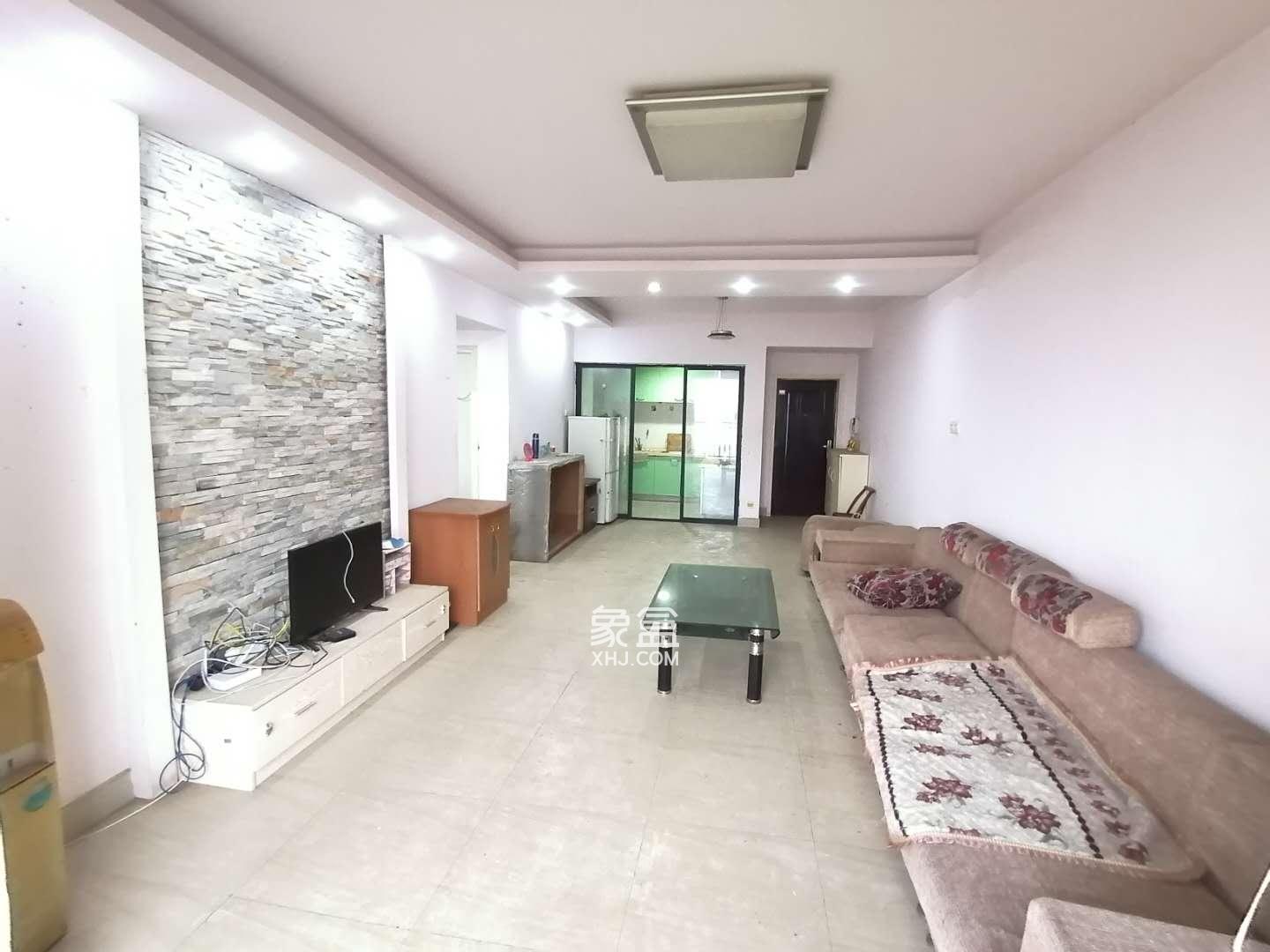圆梦完美生活  2室2厅1卫   1600.00元/月