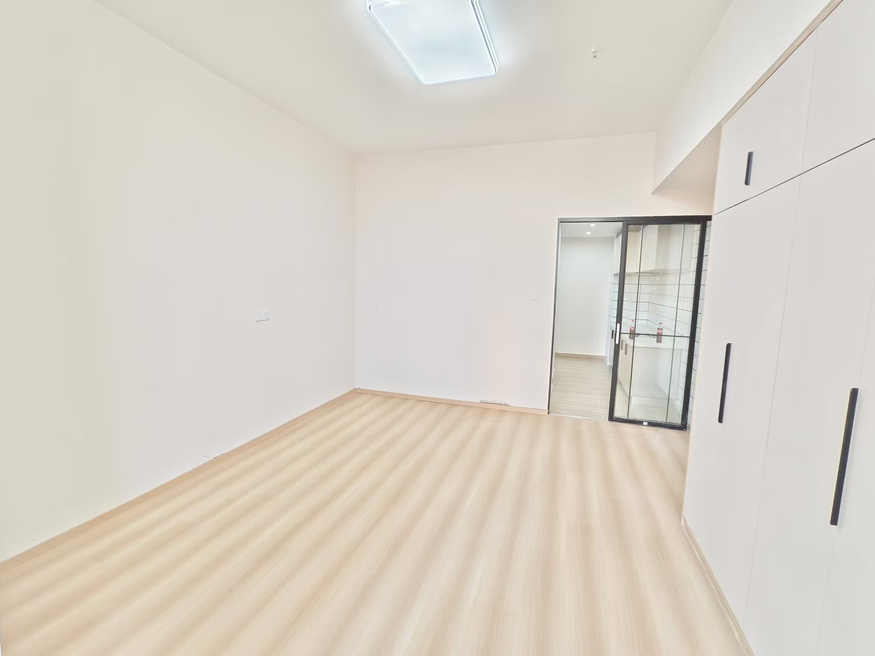 MOMA当代广场  1室1厅1卫    1400.0元/月室内图