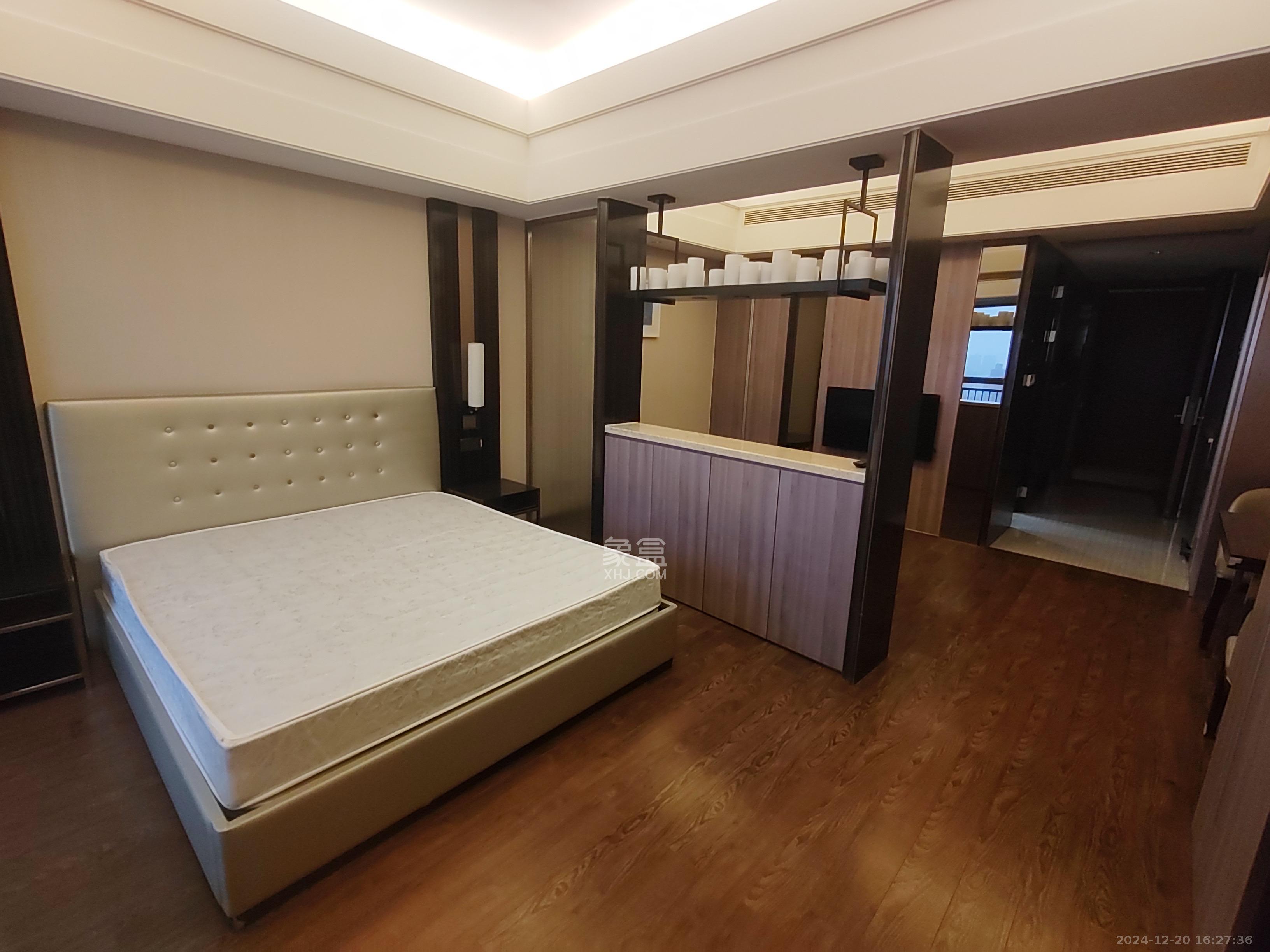 华远国际公寓  1室1厅1卫    4500.0元/月室内图