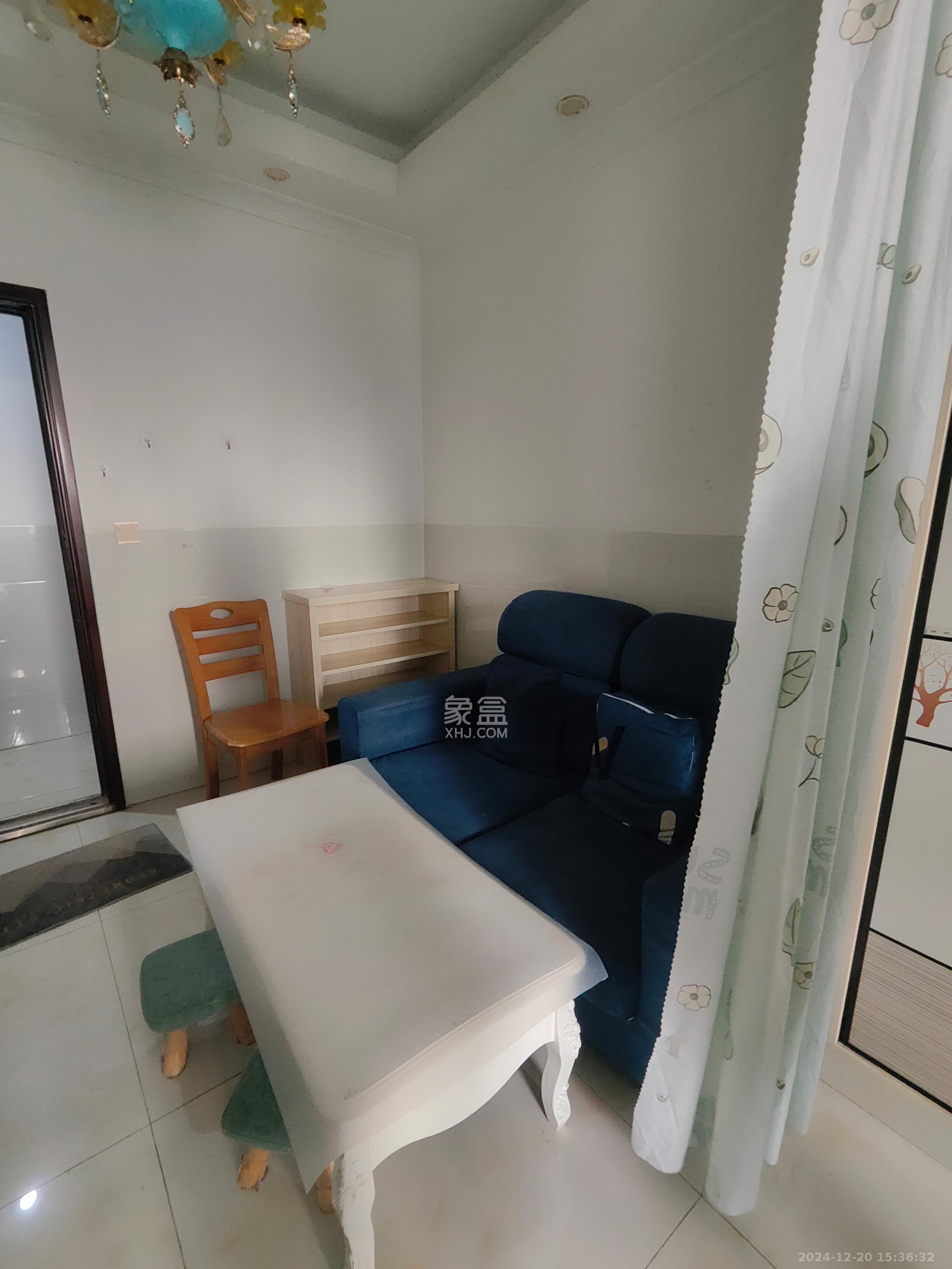 嘉顺苑  1室1厅1卫   1400.00元/月室内图