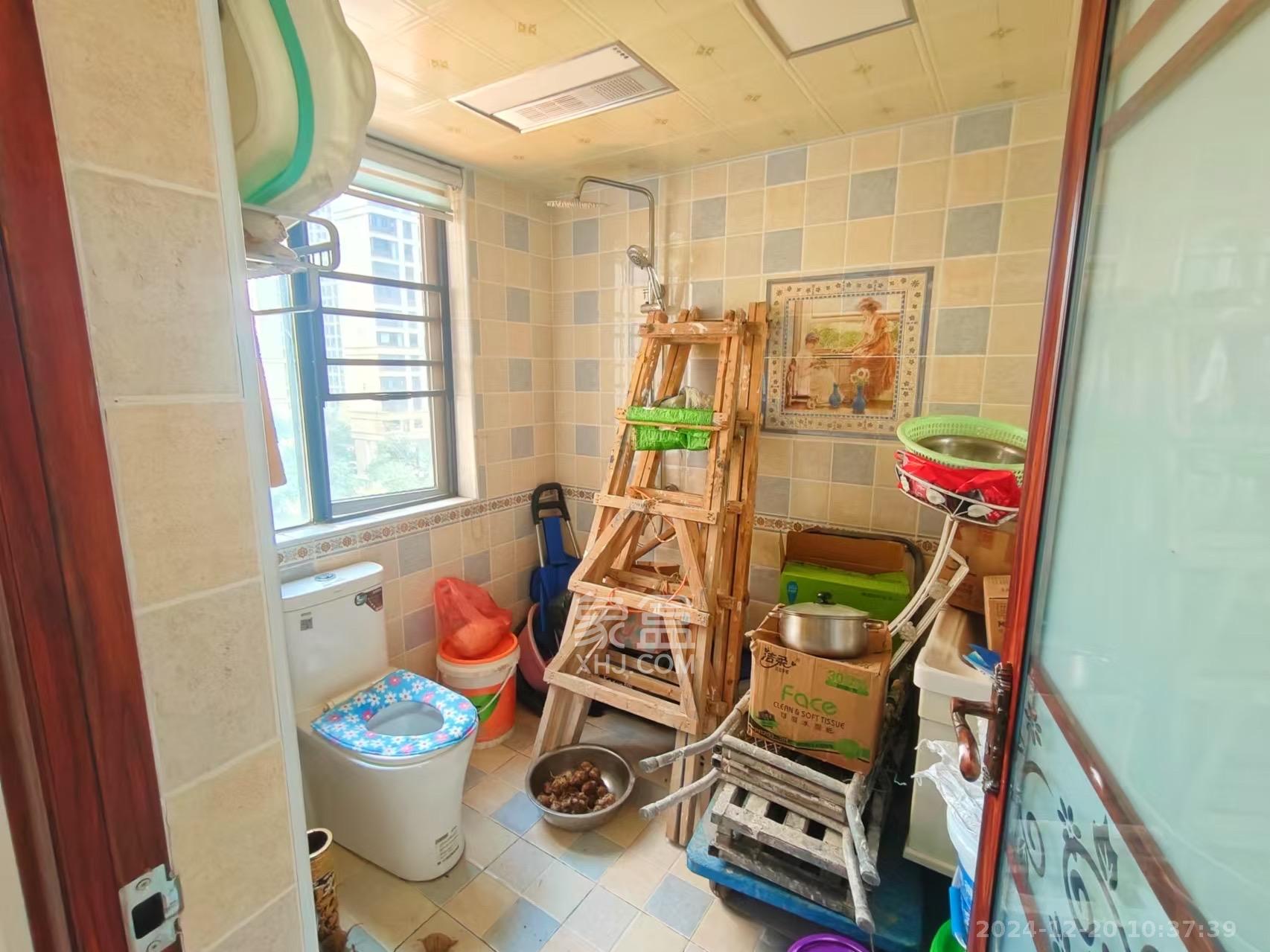 邦盛水岸御园  4室2厅2卫   2300.00元/月室内图