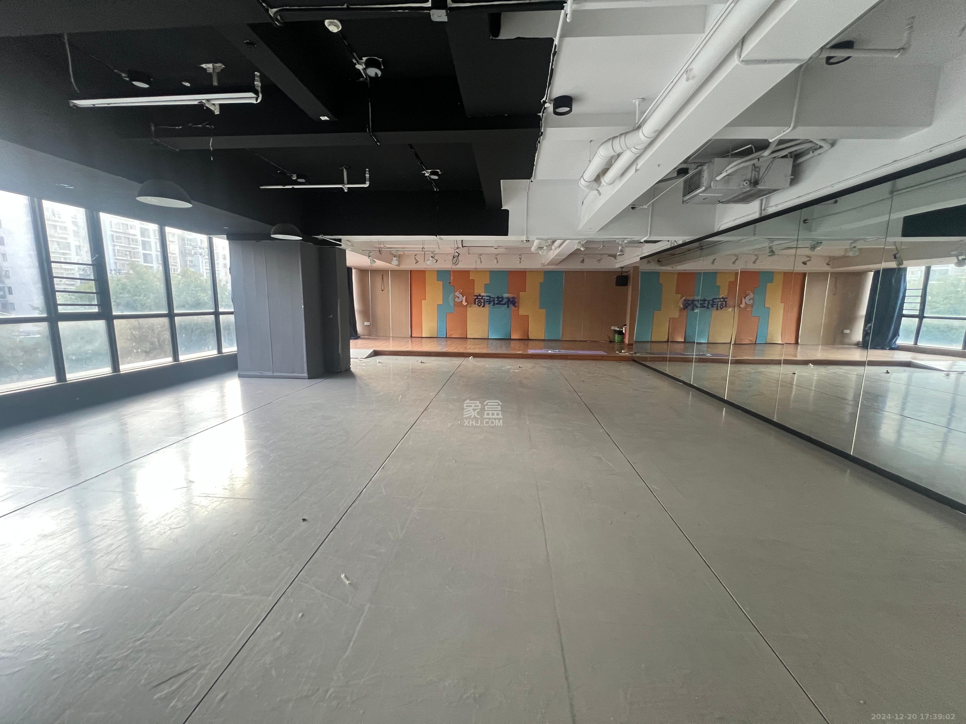 博林金谷   893.79㎡     37500.00元/月室内图