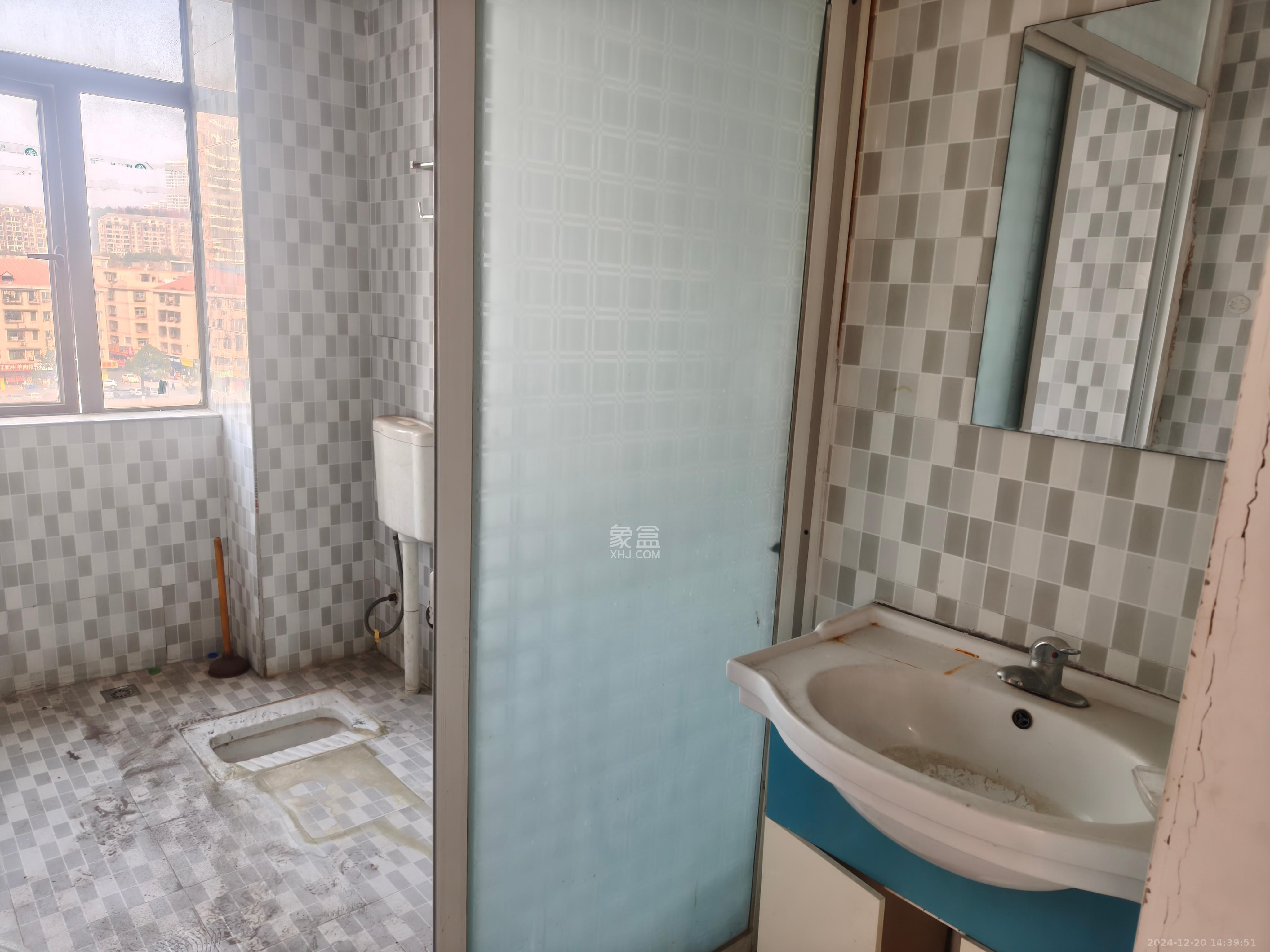 德庆水韵山城 3室1厅1卫 2000.0元/月 德庆水韵山城 3室1厅1卫 2000.0元/月室内图