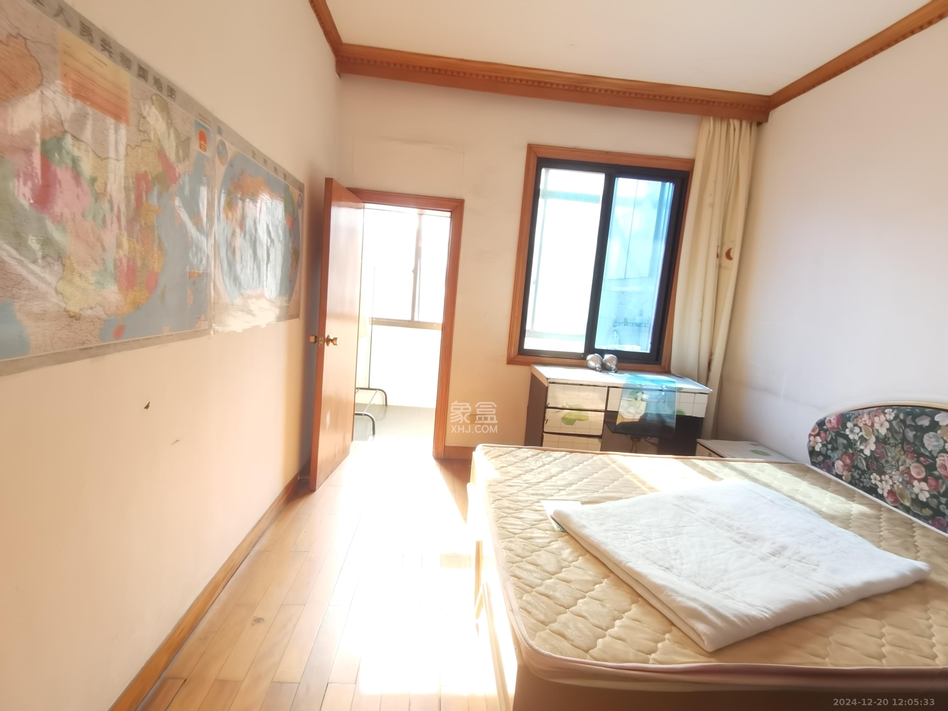 中建五局信和苑四区  2室2厅1卫    1000.0元/月室内图