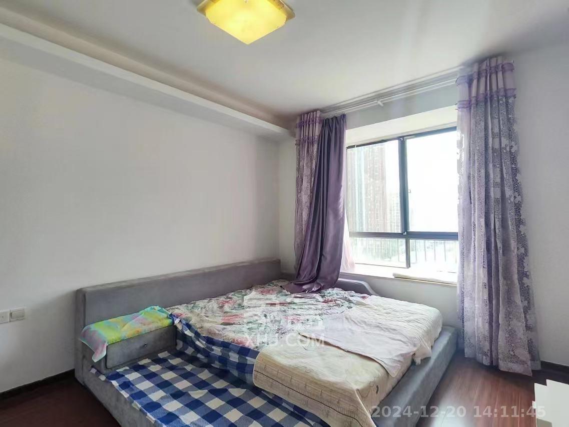 华润凤凰城一期 3室2厅2卫 1800.0元/月 华润凤凰城一期 3室2厅2卫 1800.0元/月室内图