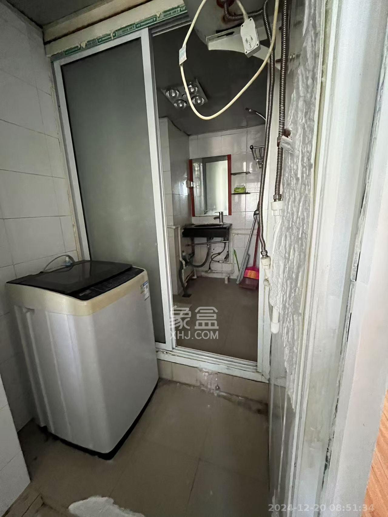 汀兰雅苑  1室0厅0卫   2300.00元/月室内图