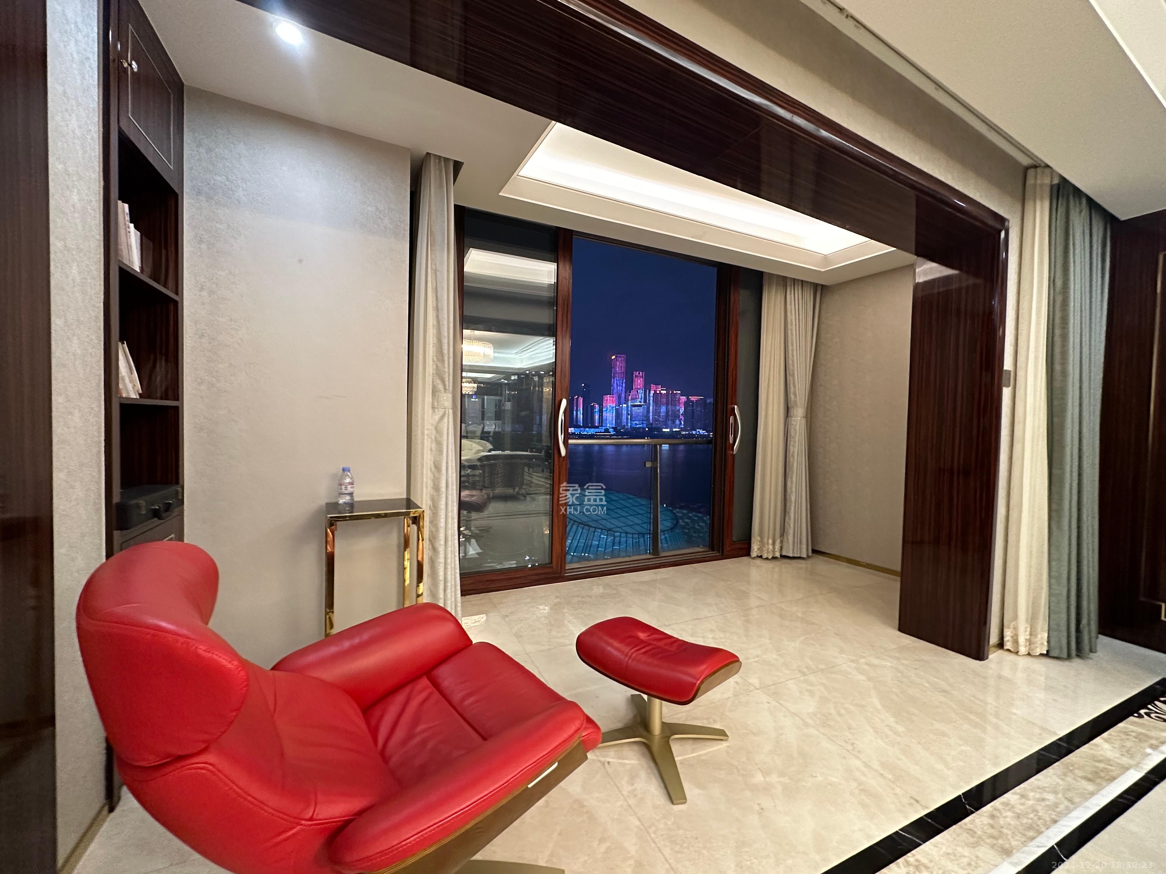 北辰定江洋  3室2厅2卫    16500.0元/月室内图