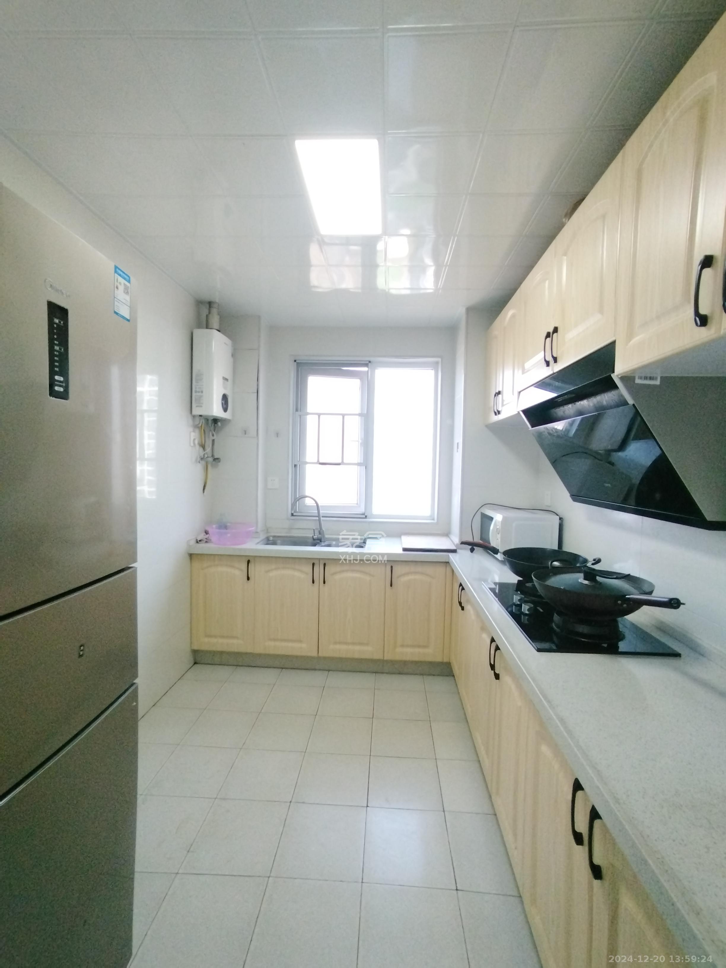 荣盛花语城  1室0厅0卫    2400.0元/月室内图