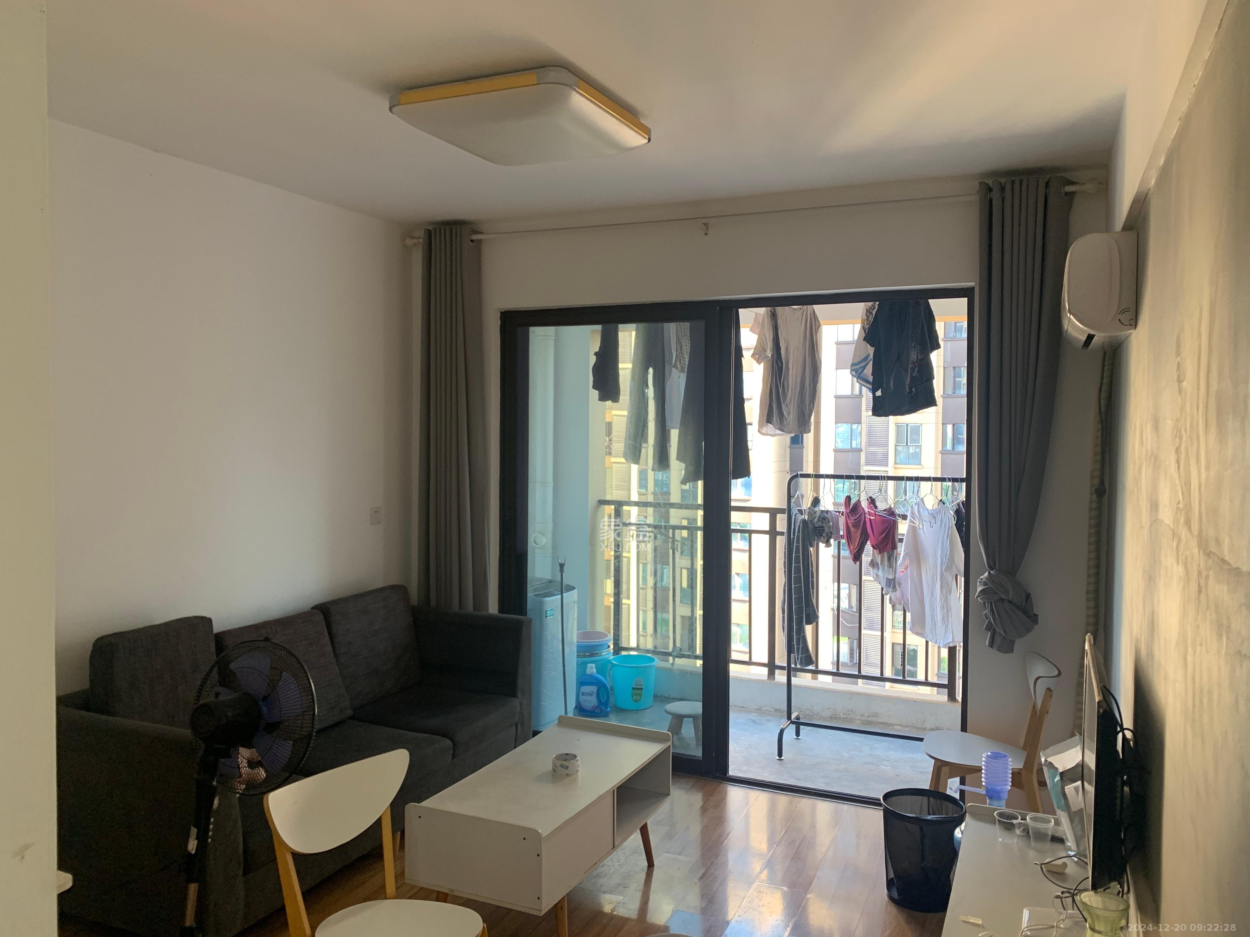 梅溪鑫苑名家 3室2厅1卫 2400.0元/月 梅溪鑫苑名家 3室2厅1卫 2400.0元/月室内图