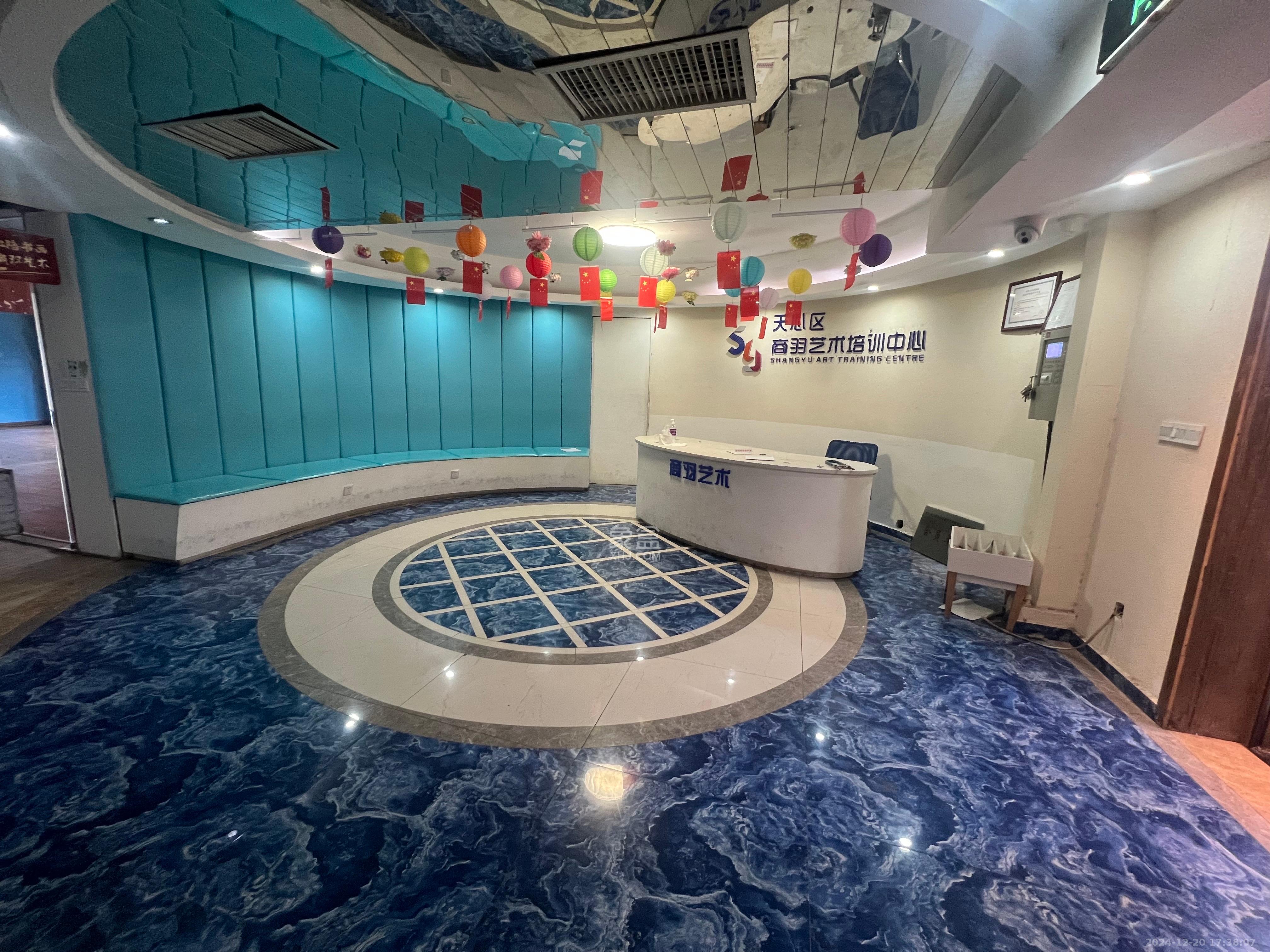 博林金谷   893.79㎡     37500.00元/月