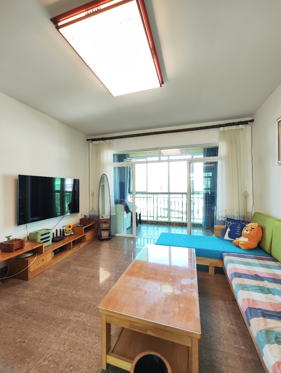 四季华庭金色年华 3室2厅2卫 185.0万 四季华庭金色年华 3室2厅2卫 185.0万客厅