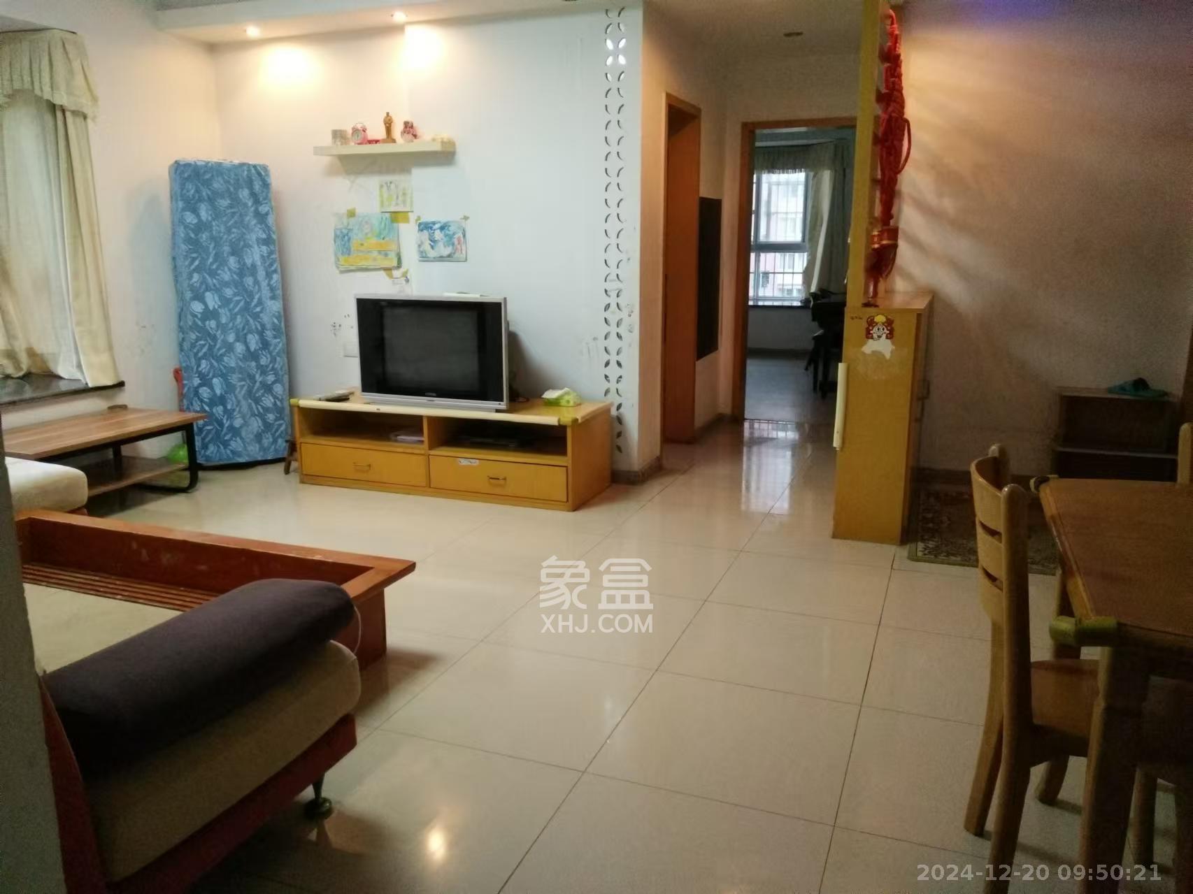 鑫天芙蓉 2室2厅1卫 1700.0元/月 鑫天芙蓉 2室2厅1卫 1700.0元/月室内图