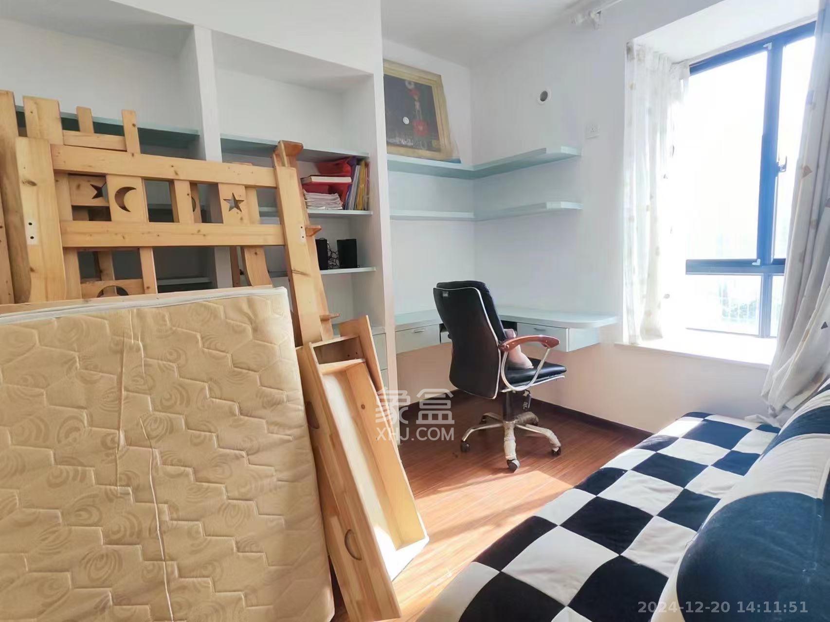 华润凤凰城一期 3室2厅2卫 1800.0元/月 华润凤凰城一期 3室2厅2卫 1800.0元/月室内图