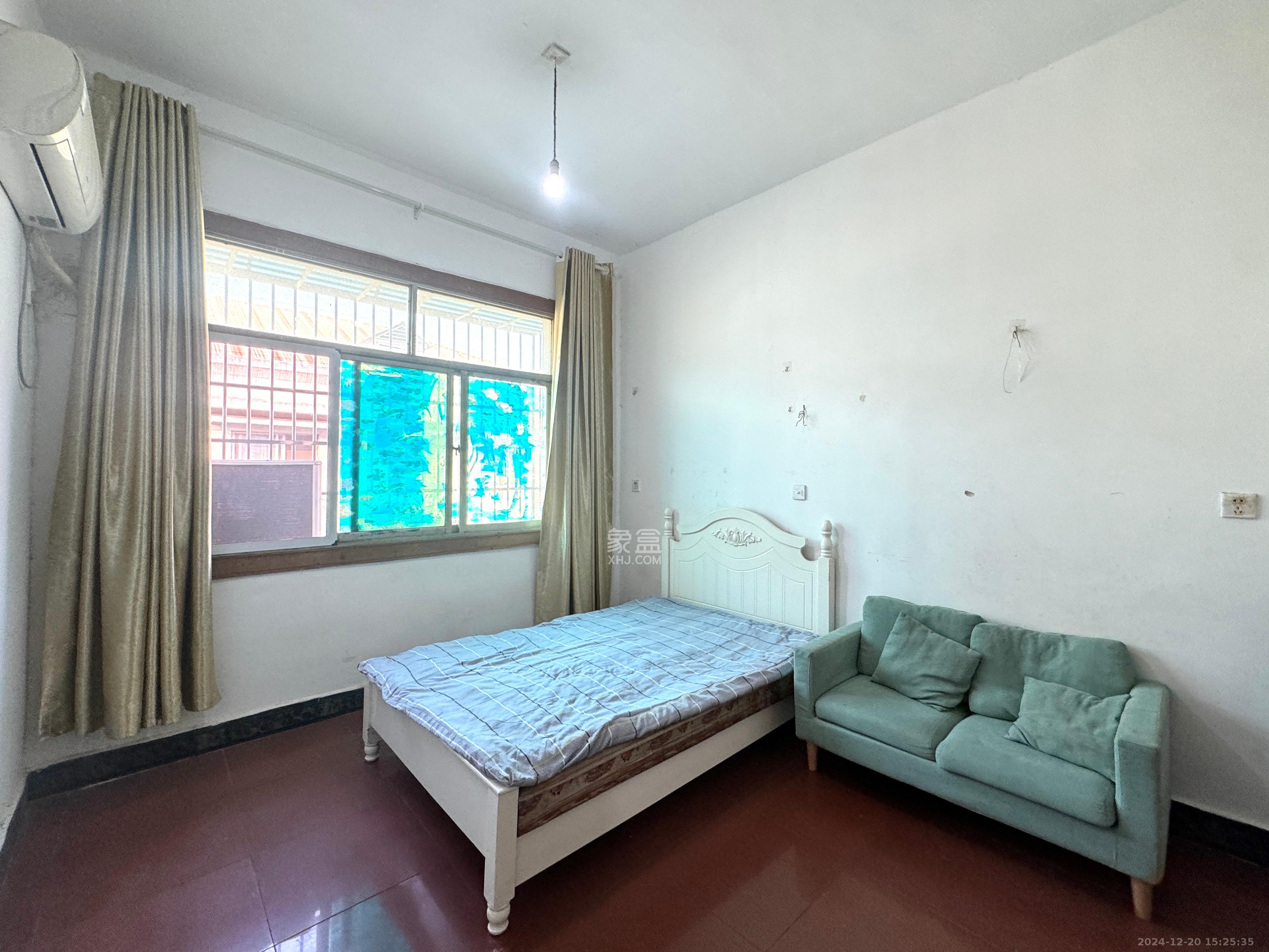 红星糖酒城 1室1厅1卫 700.0元/月 红星糖酒城 1室1厅1卫 700.0元/月室内图