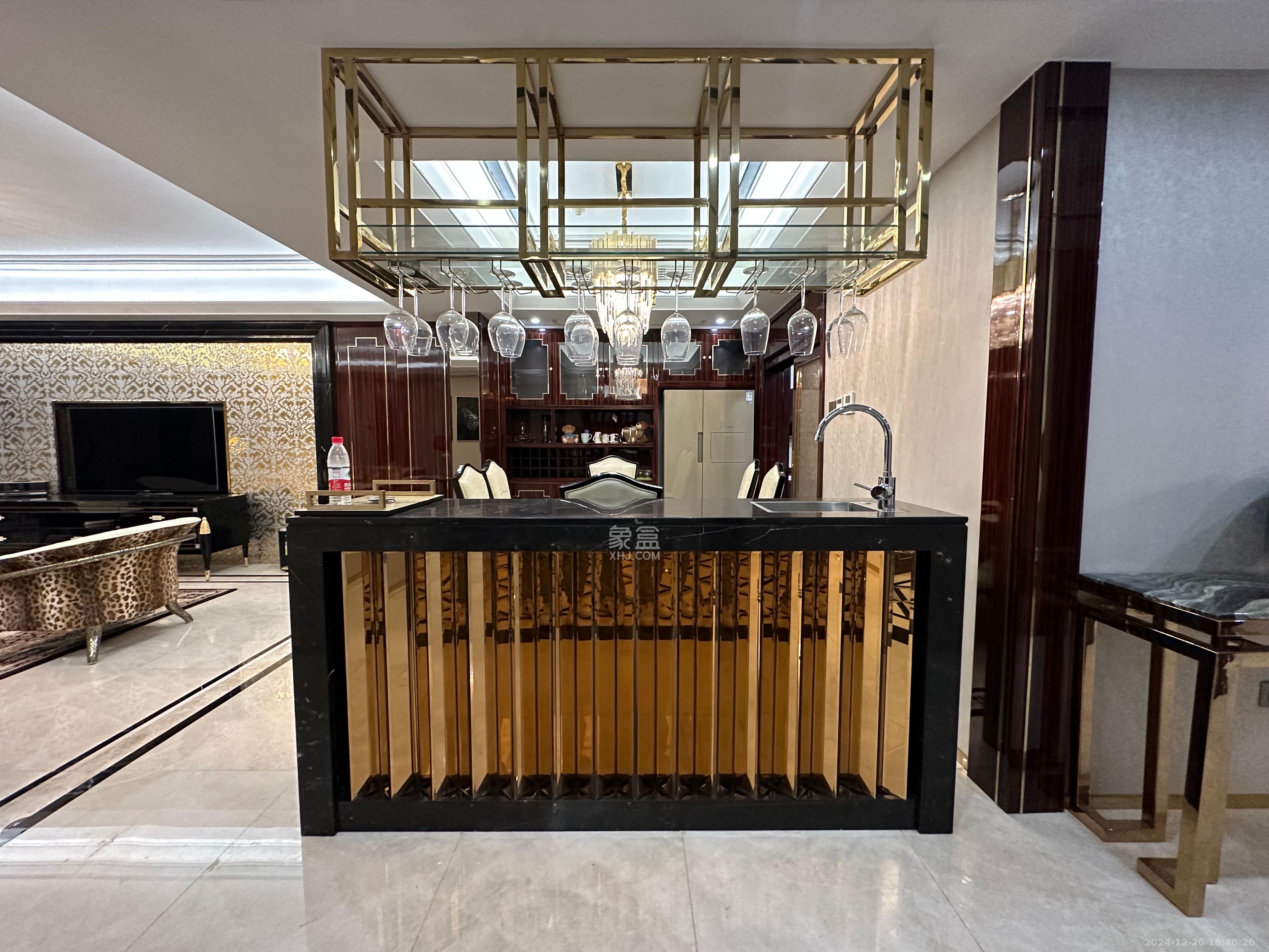 北辰定江洋  3室2厅2卫    16500.0元/月室内图