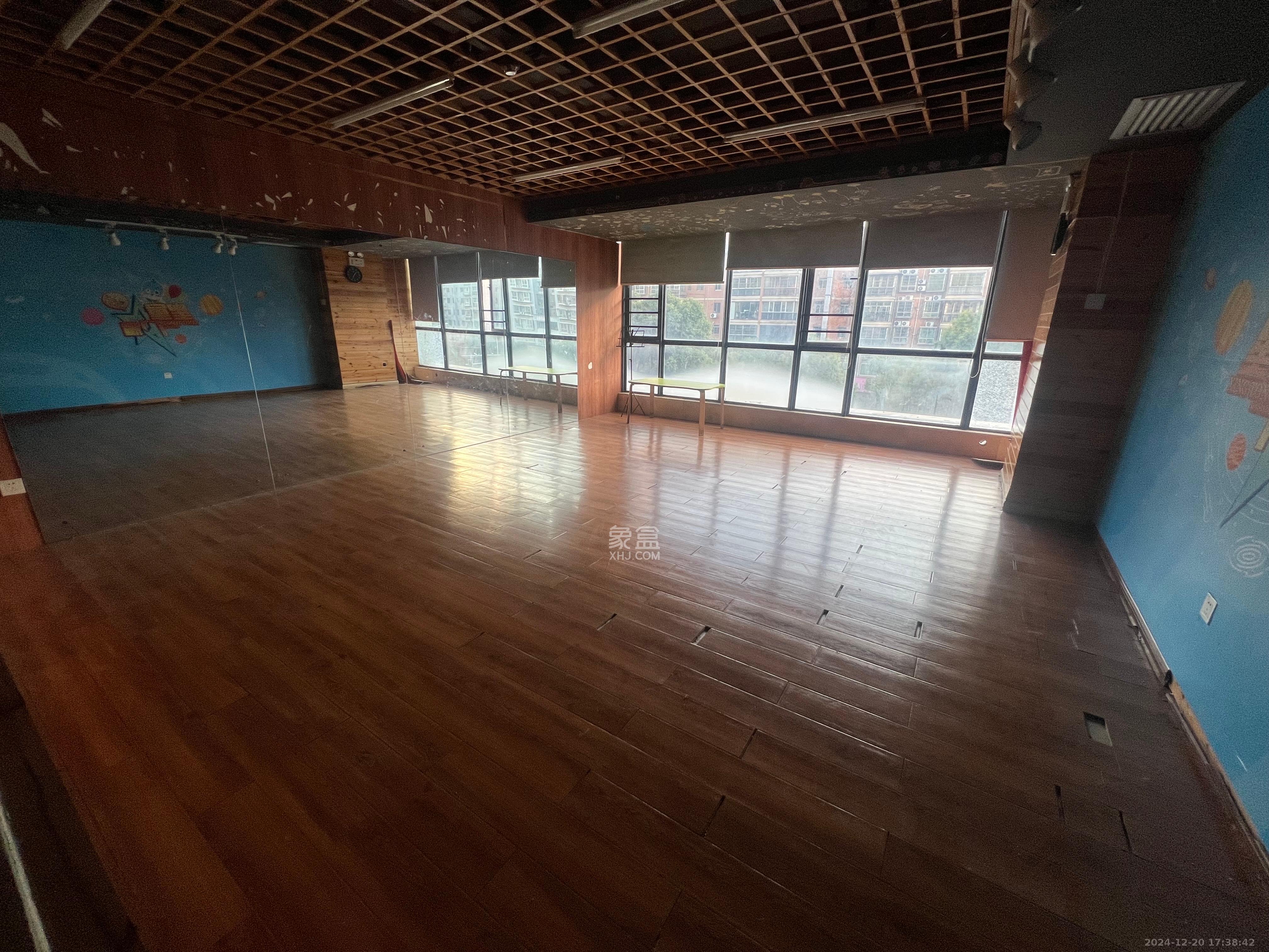 博林金谷   893.79㎡     37500.00元/月室内图