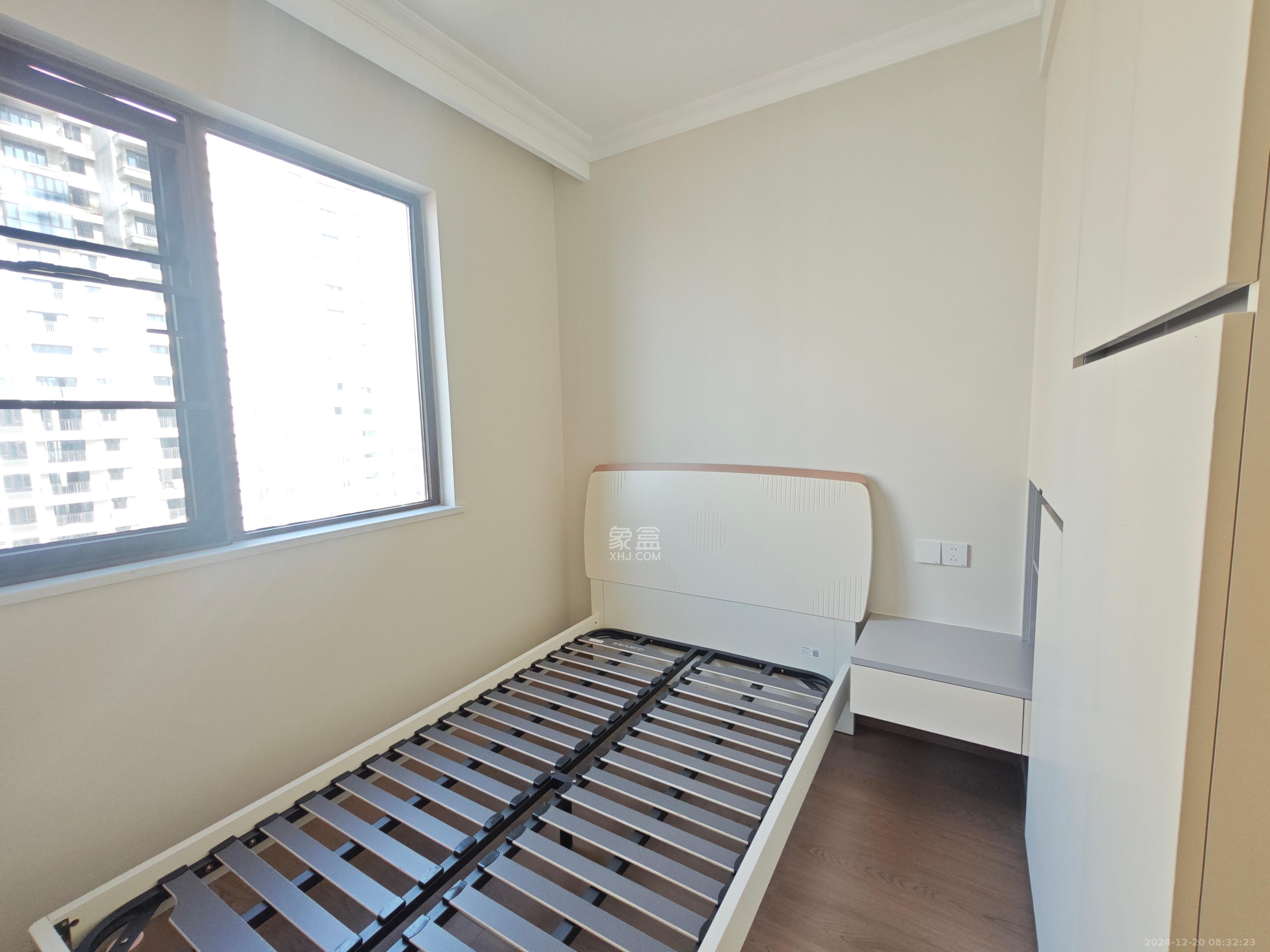 湘江保利时代 4室2厅2卫 2400.0元/月 湘江保利时代 4室2厅2卫 2400.0元/月室内图