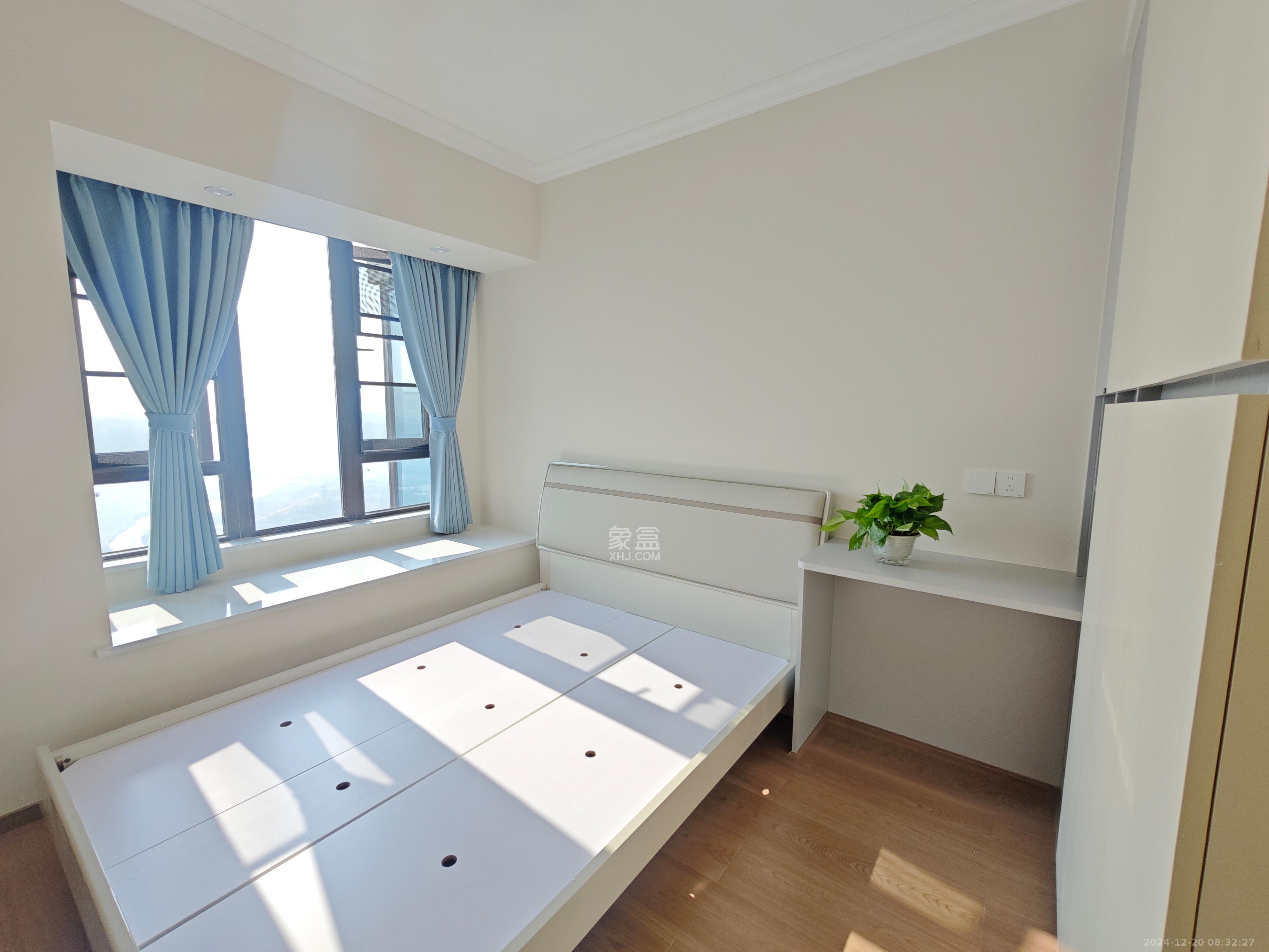 湘江保利时代 4室2厅2卫 2400.0元/月 湘江保利时代 4室2厅2卫 2400.0元/月室内图