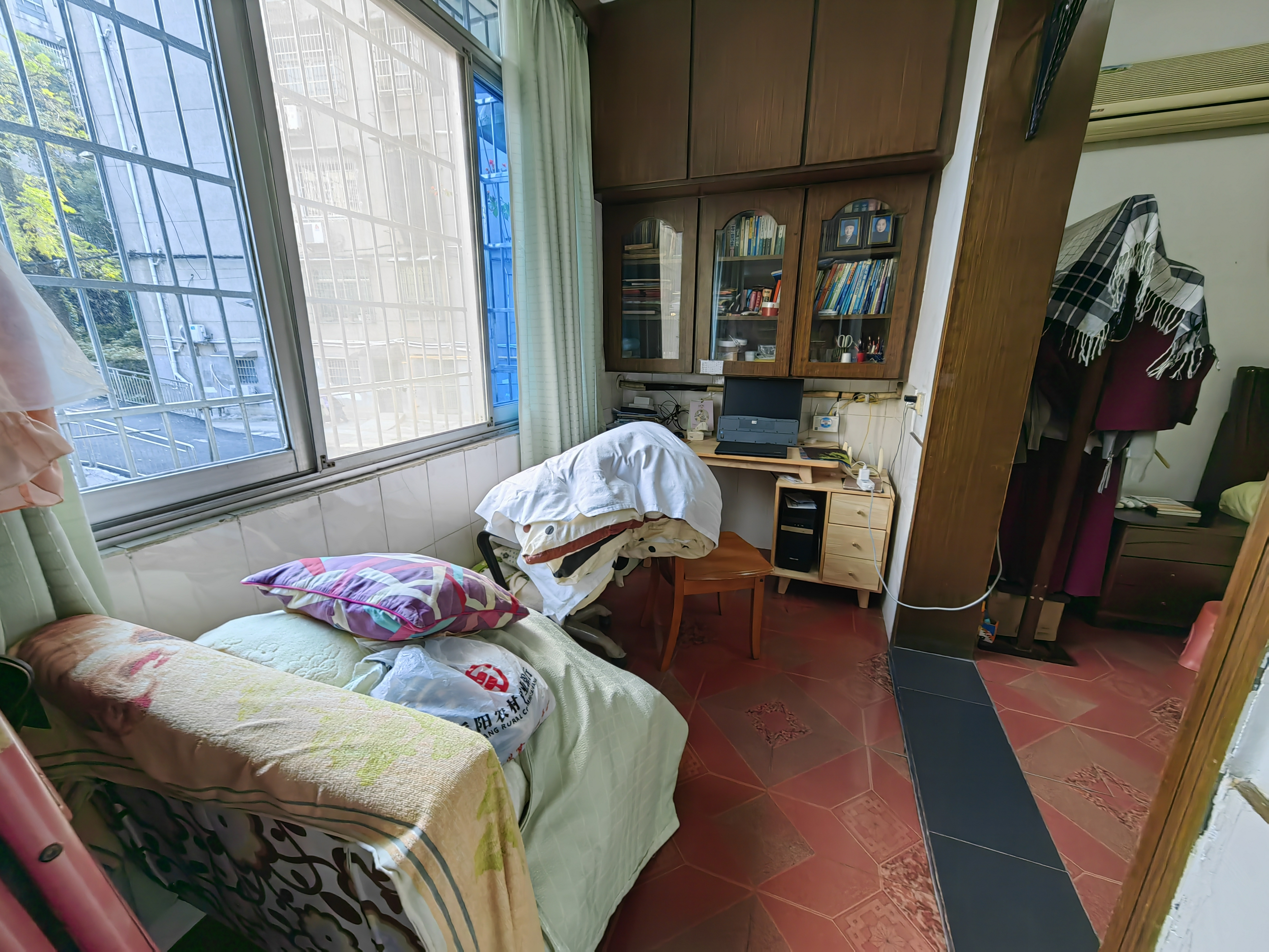 益阳市南站社区链条厂家属区 2室2厅1卫 20.8万 益阳市南站社区链条厂家属区 2室2厅1卫 20.8万客厅