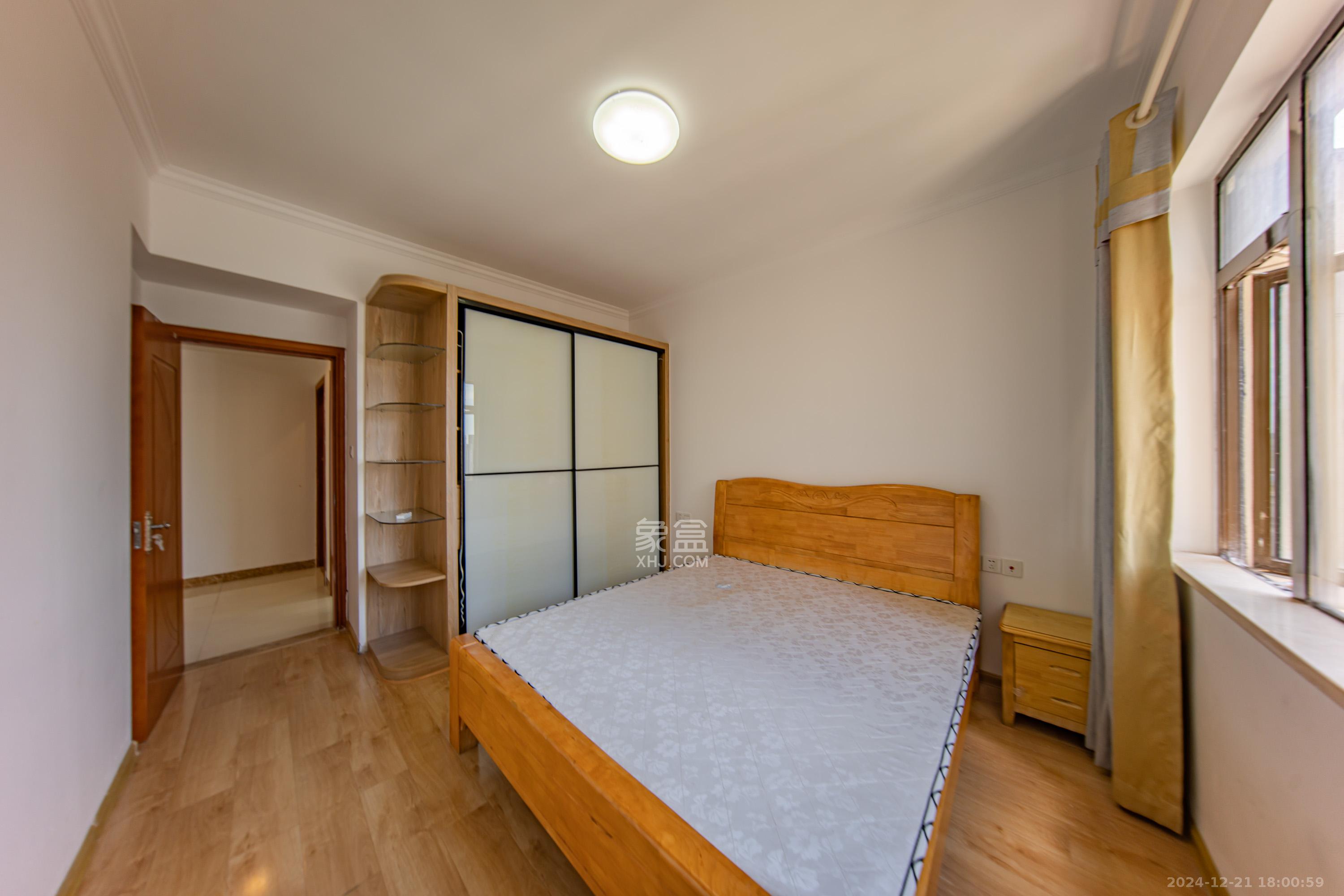 江山帝景哈佛  1室1厅1卫    1800.0元/月户型图