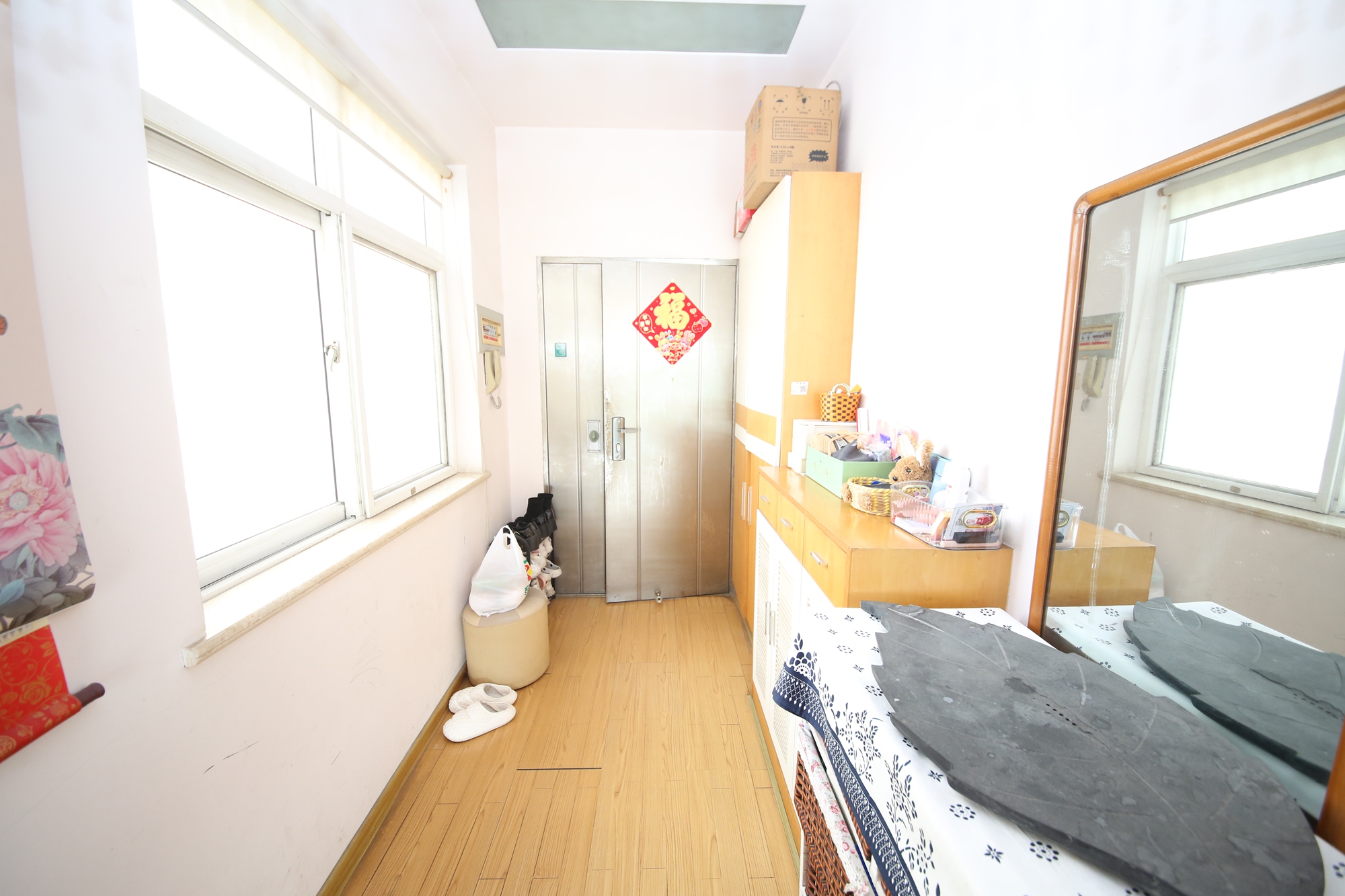 瑞丰家园  1室2厅2卫   137.00万其他