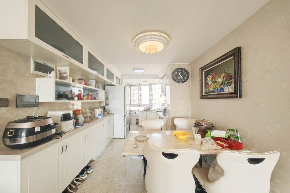 五矿万境水岸一期(万境水岸嘉苑)  3室2厅2卫    135.0万 五矿万境水岸一期(万境水岸嘉苑)  3室2厅2卫    135.0万其他