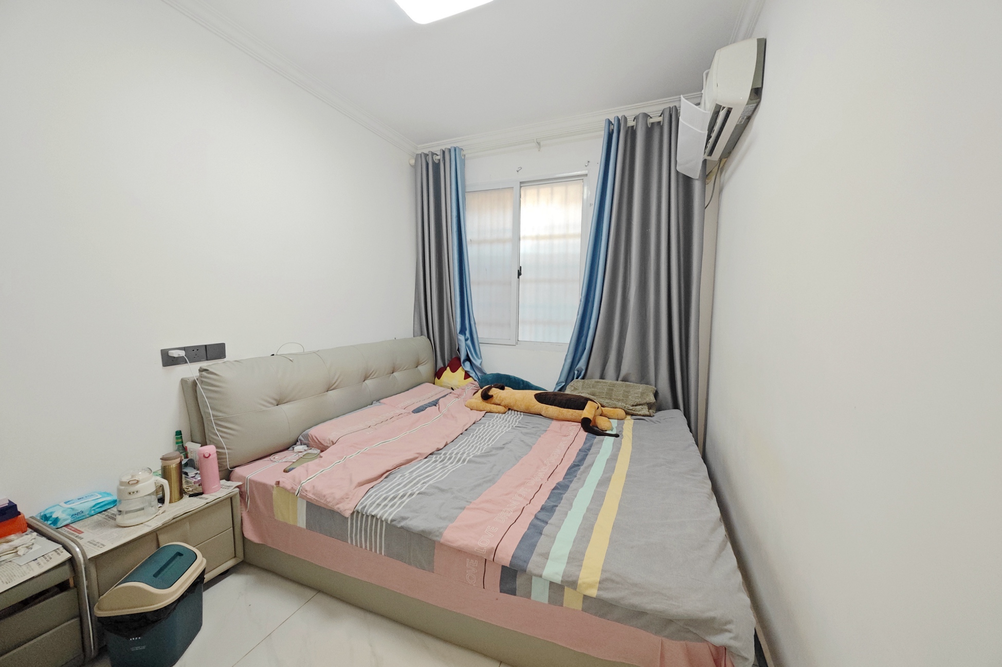 金科园  2室2厅1卫    62.8万 金科园  2室2厅1卫    62.8万卧室