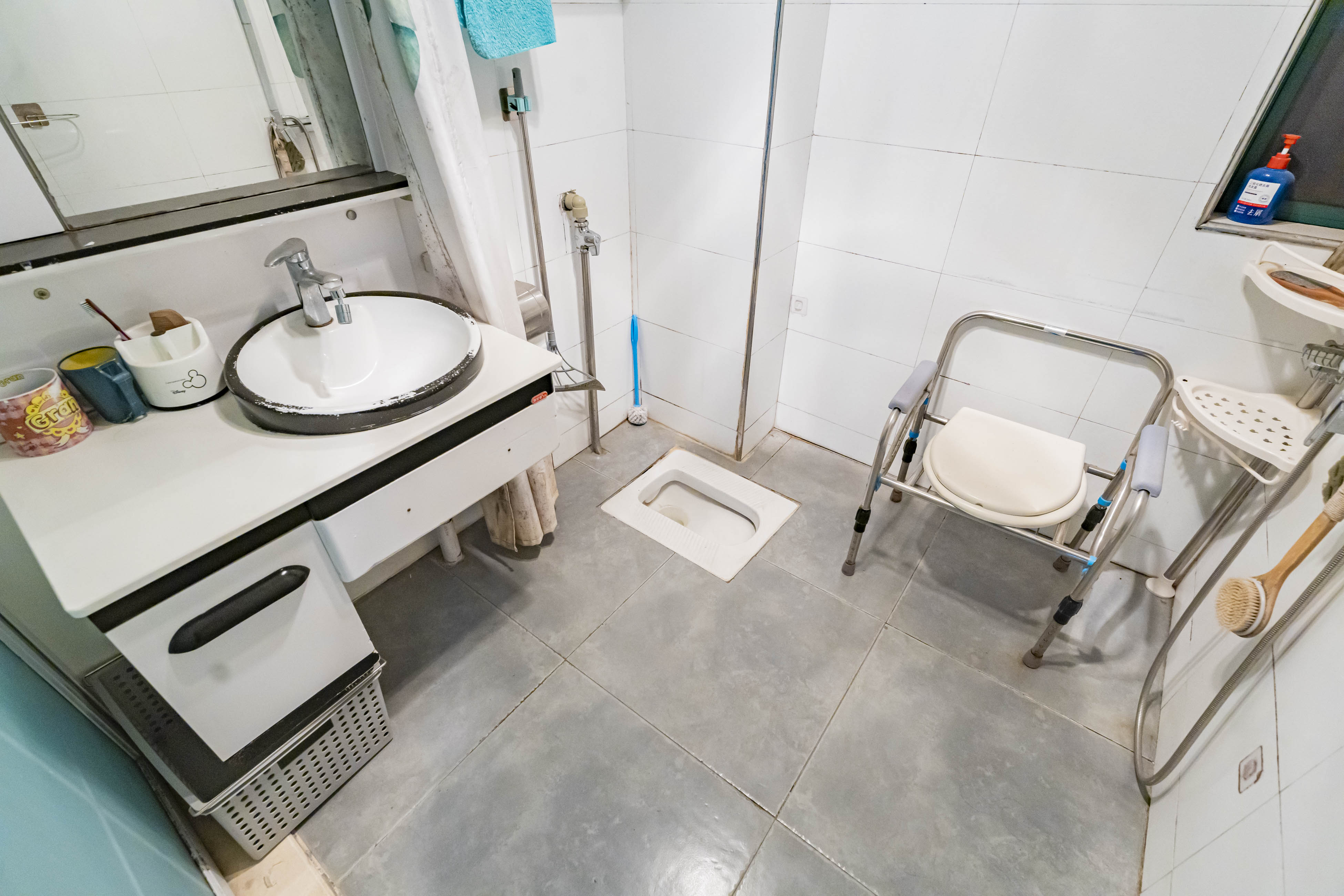 华盛新外滩 3室2厅2卫 150.0万 华盛新外滩 3室2厅2卫 150.0万卫生间