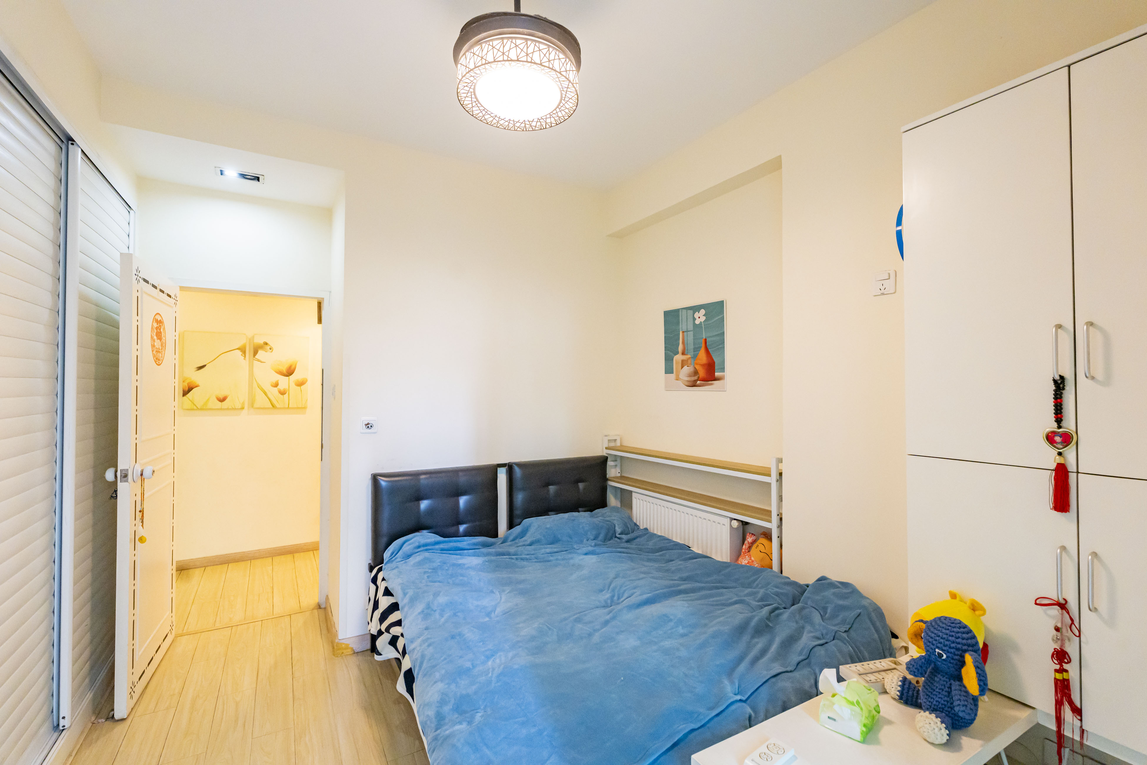 华盛新外滩 3室2厅2卫 150.0万 华盛新外滩 3室2厅2卫 150.0万卧室