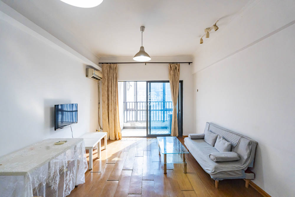 名富公寓  2室1厅1卫    75.0万