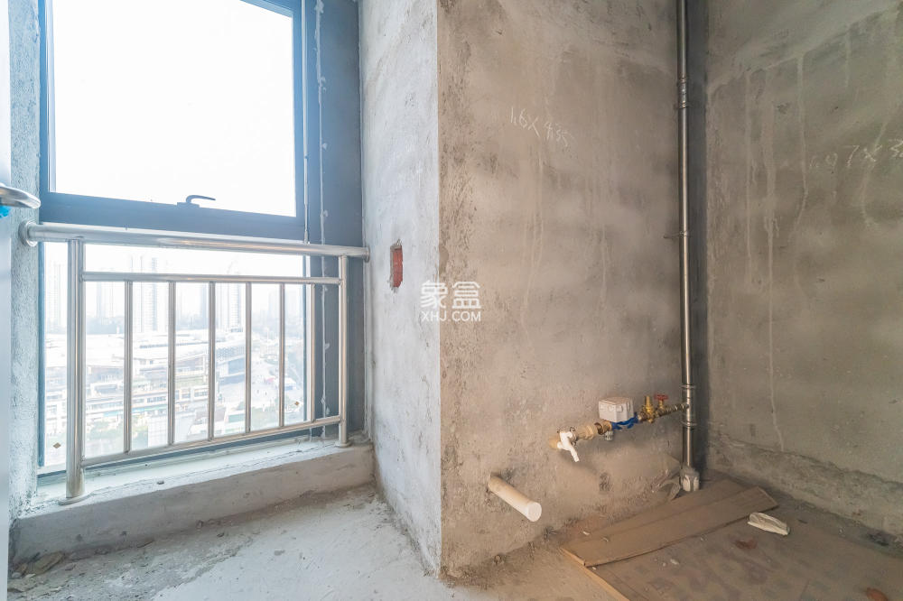廣大商務(wù)大廈   257.89㎡     268.80萬(wàn)