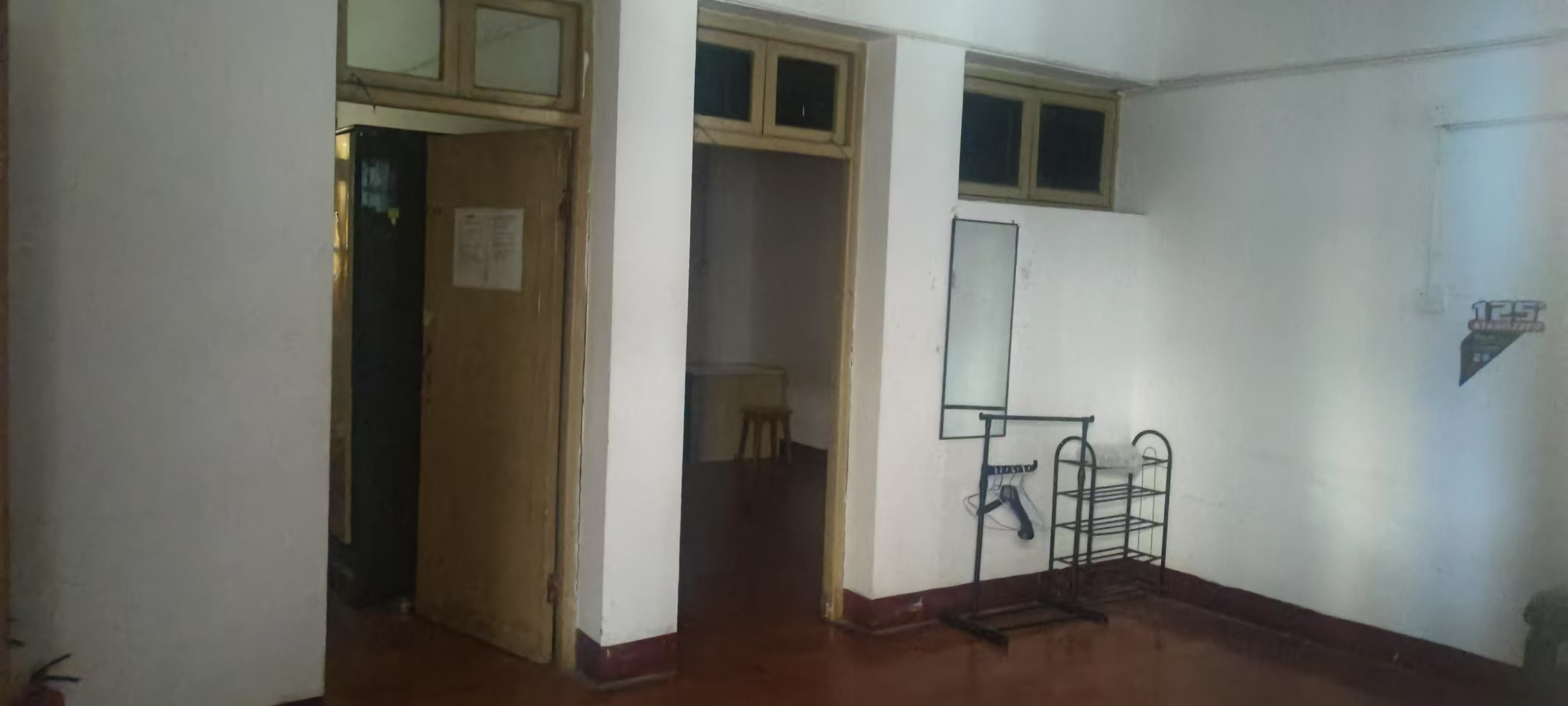 车站北路纺织品公司宿舍 3室1厅1卫 1600.0元/月 车站北路纺织品公司宿舍 3室1厅1卫 1600.0元/月室内图