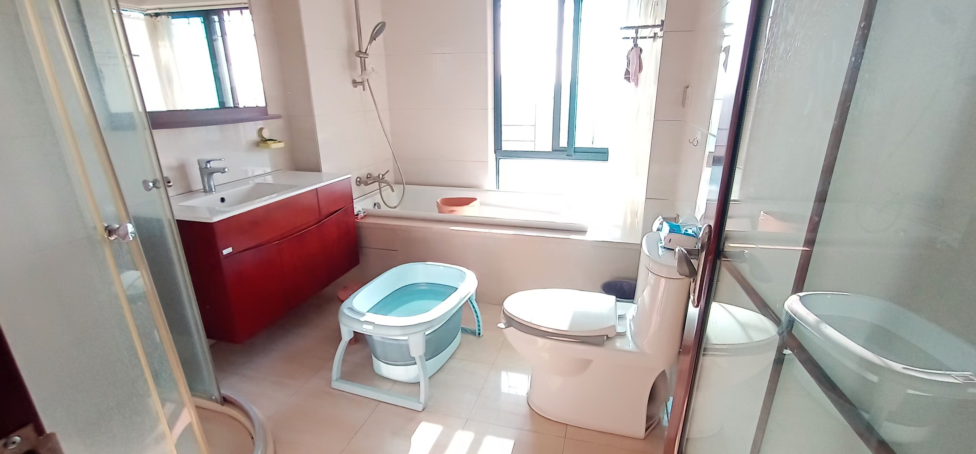 山水国际  4室2厅2卫    146.0万 山水国际  4室2厅2卫    146.0万室内图