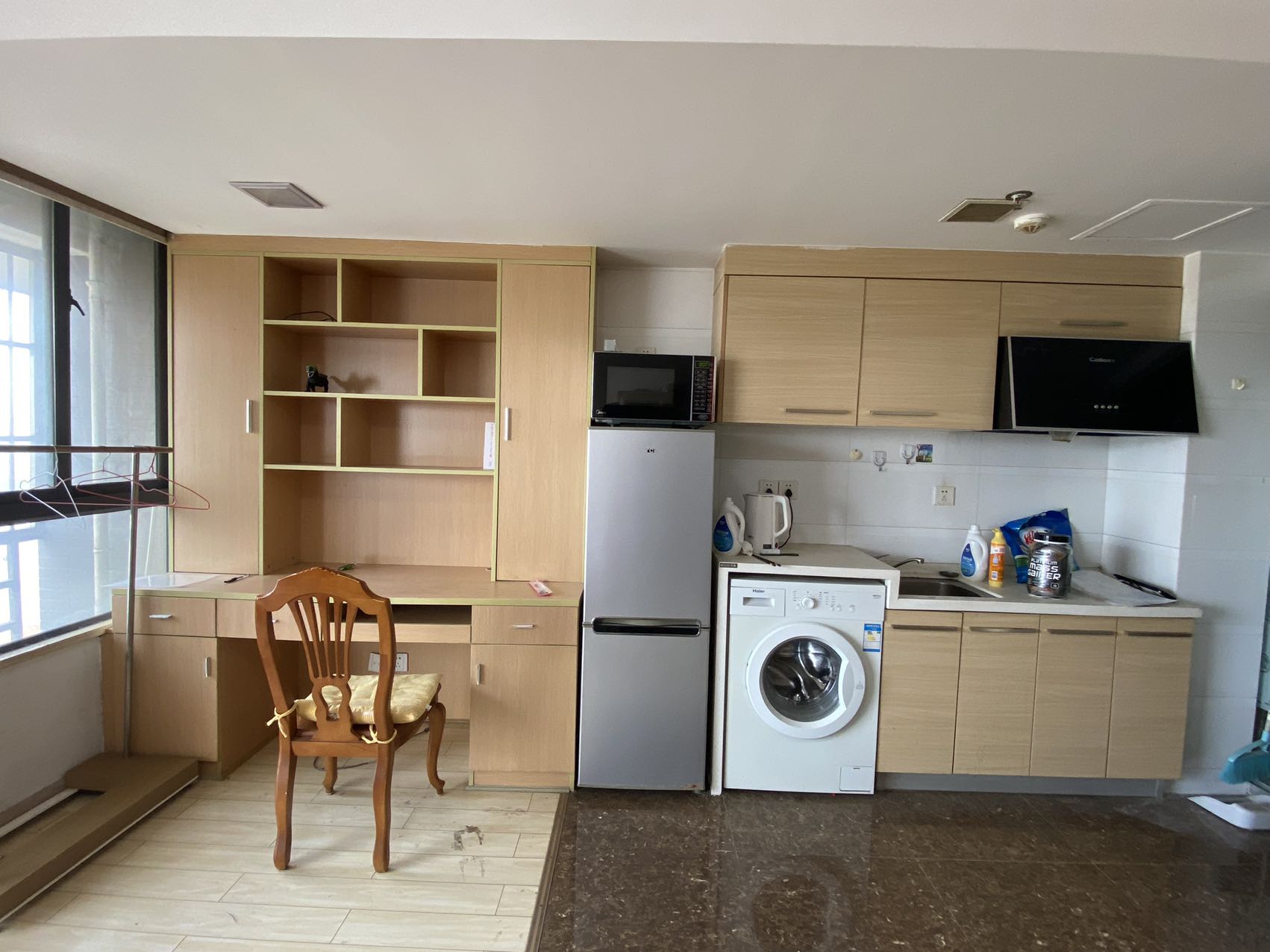 中信文化广场(中信新城二期) 1室1厅1卫 1100.0元/月 中信文化广场(中信新城二期) 1室1厅1卫 1100.0元/月室内图