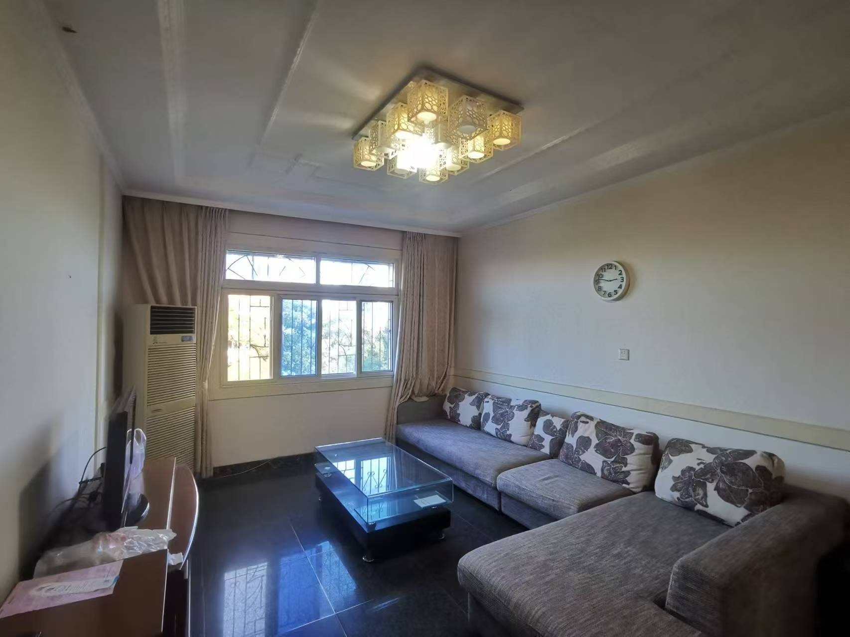 国安新村 3室2厅1卫 42.0万 国安新村 3室2厅1卫 42.0万室内图