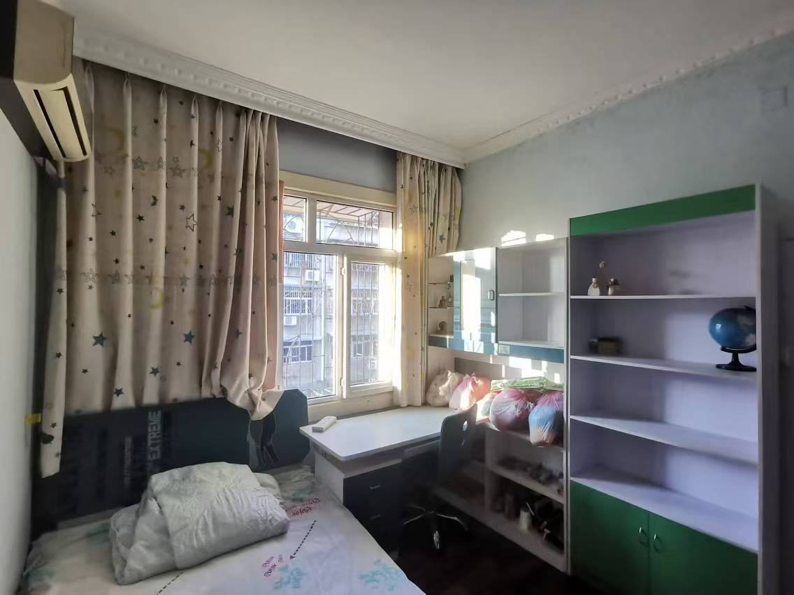 国安新村 3室2厅1卫 42.0万 国安新村 3室2厅1卫 42.0万室内图