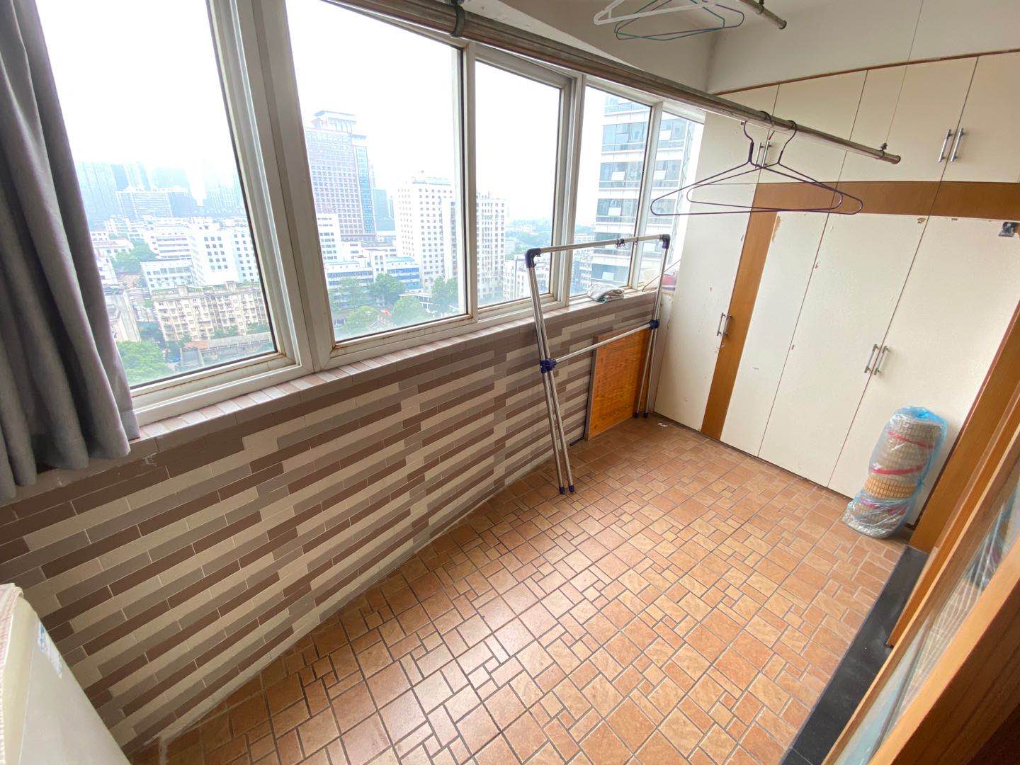 明星村  2室2厅1卫    3400.0元/月室内图